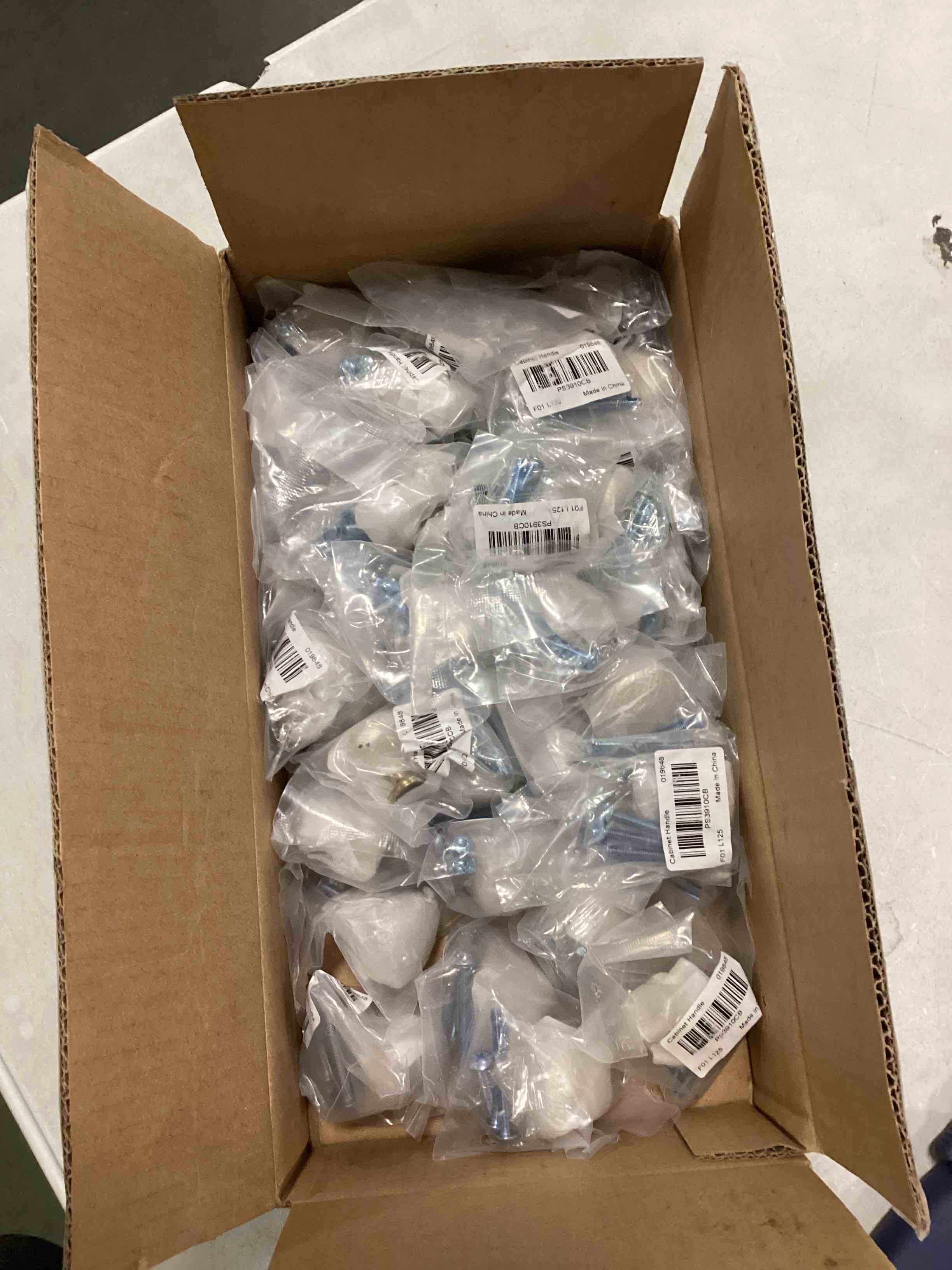 https://s3.amazonaws.com/lotting-images-prod/bidfta/ORG6482605_1717701260717.jpeg