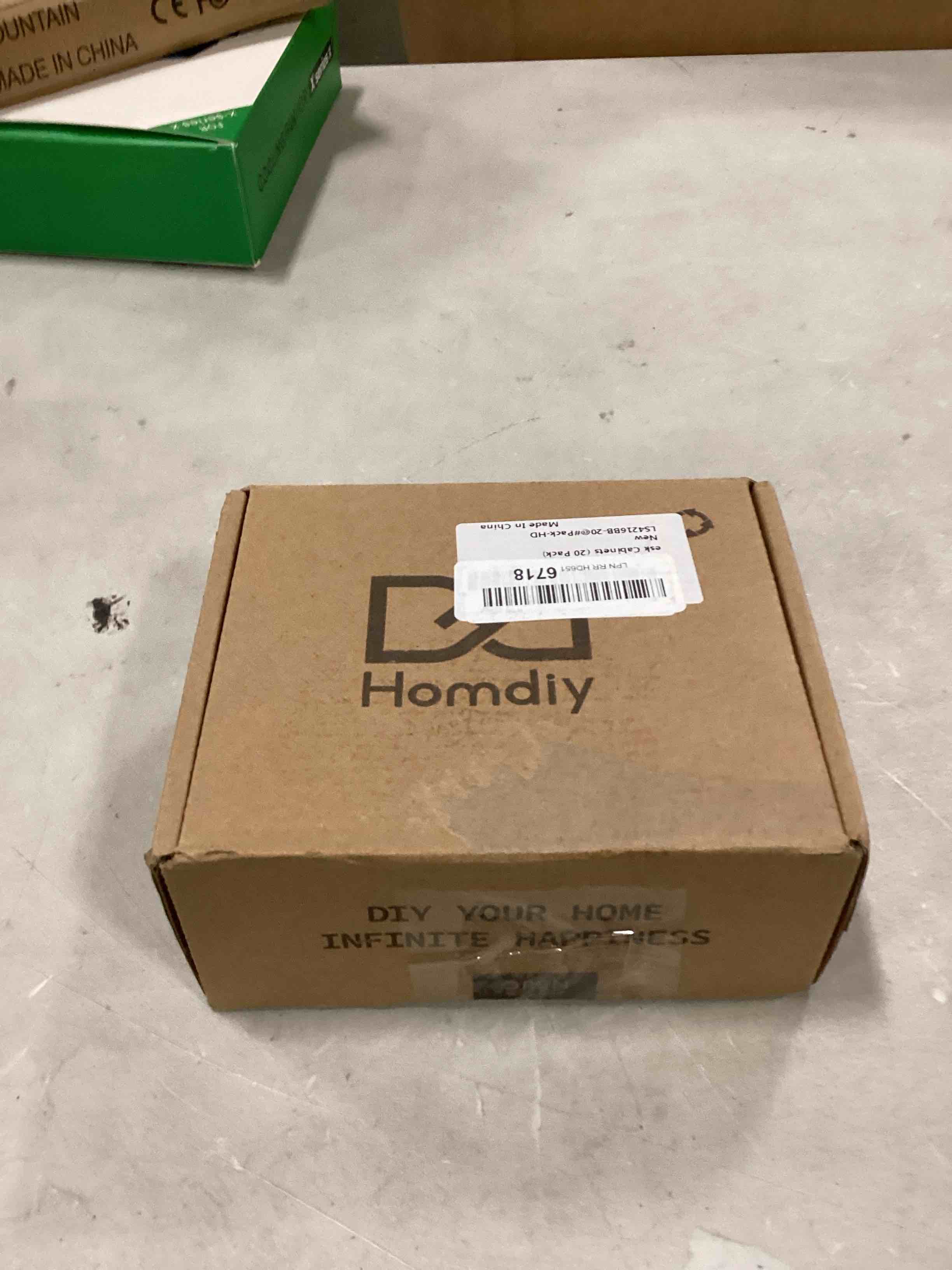 https://s3.amazonaws.com/lotting-images-prod/bidfta/ORG6482614_1717702095055.jpeg
