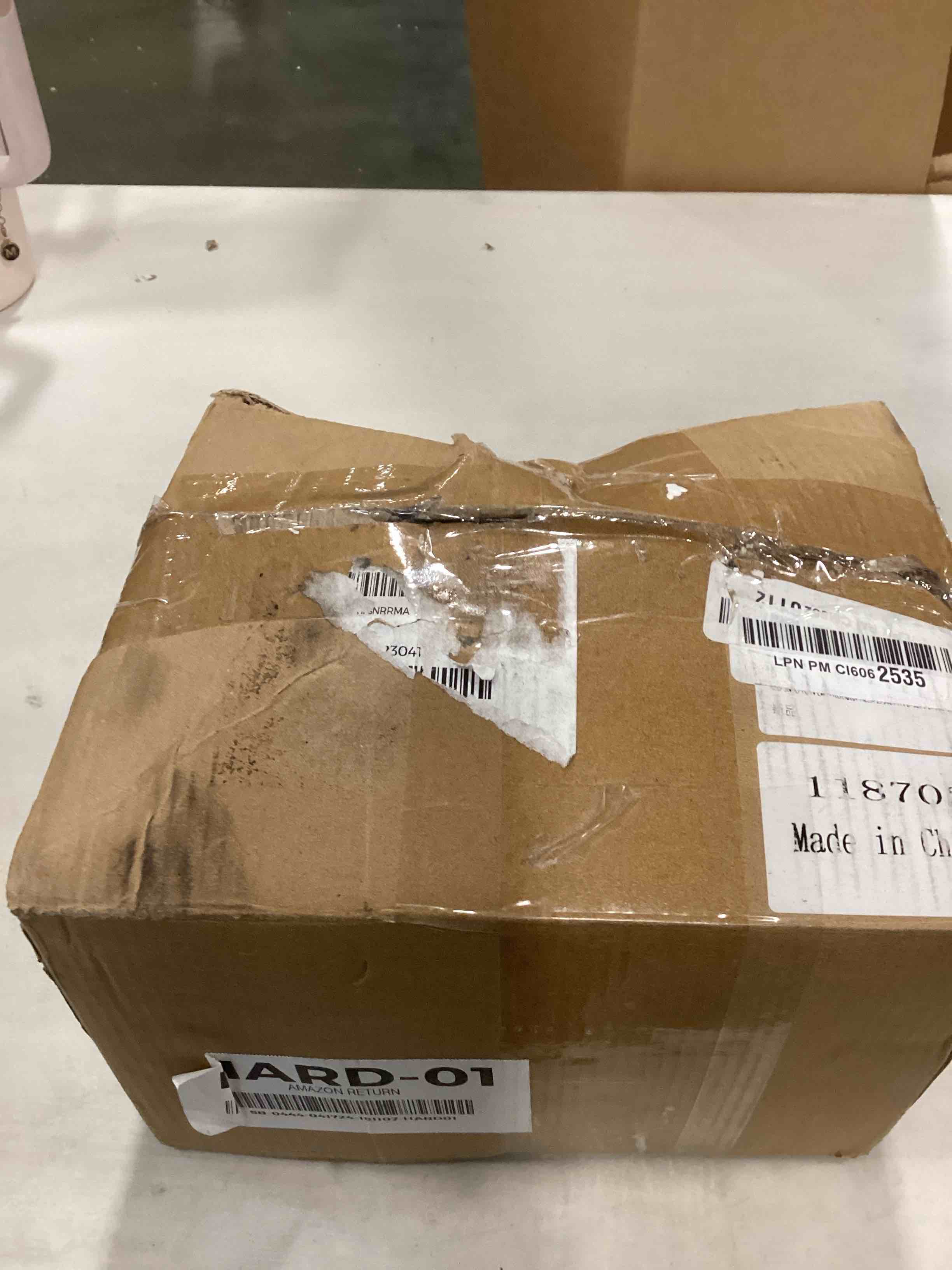 https://s3.amazonaws.com/lotting-images-prod/bidfta/ORG6483209_1718718404484.jpeg