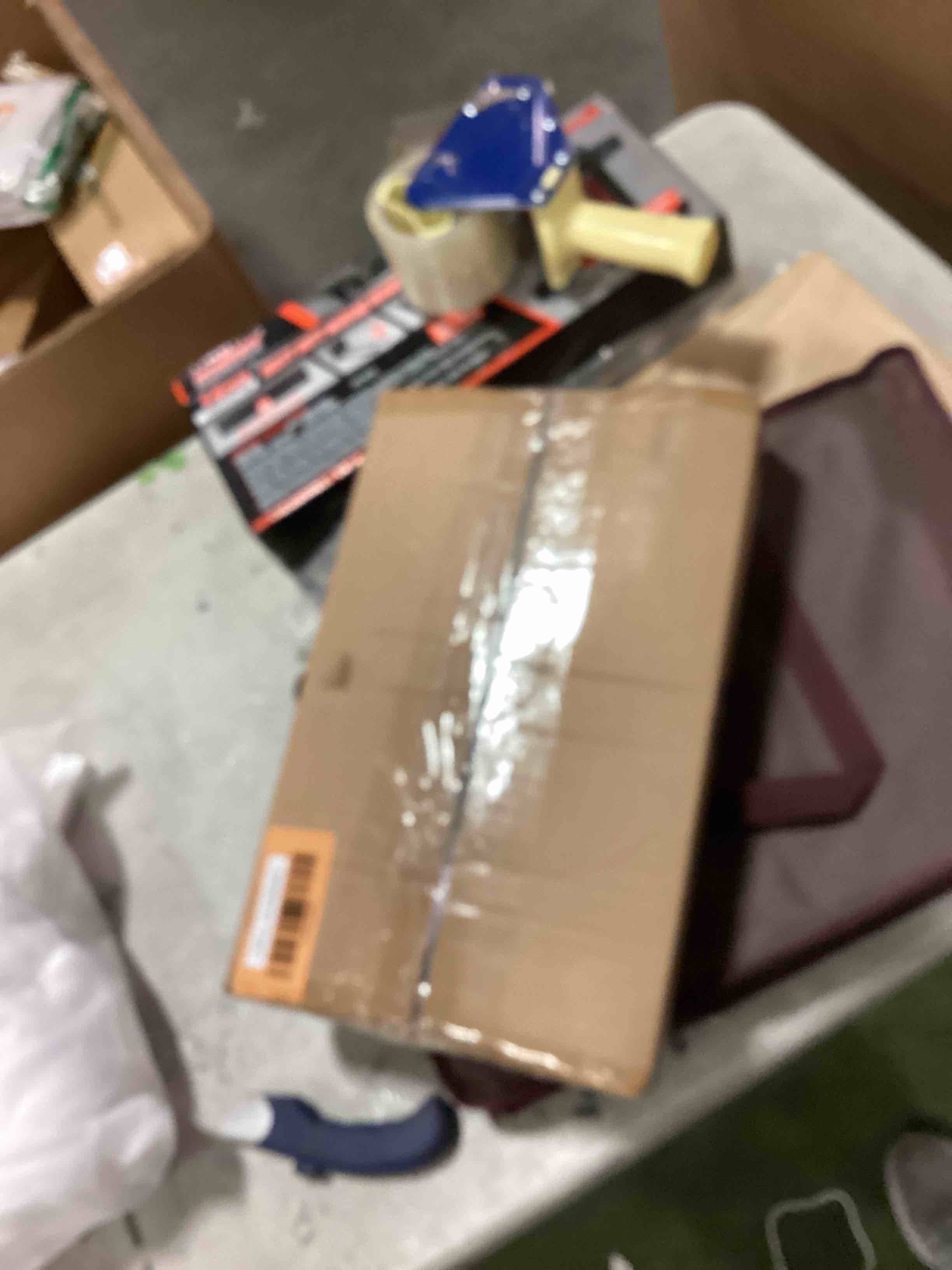 https://s3.amazonaws.com/lotting-images-prod/bidfta/ORG6486661_1717419223788.jpeg