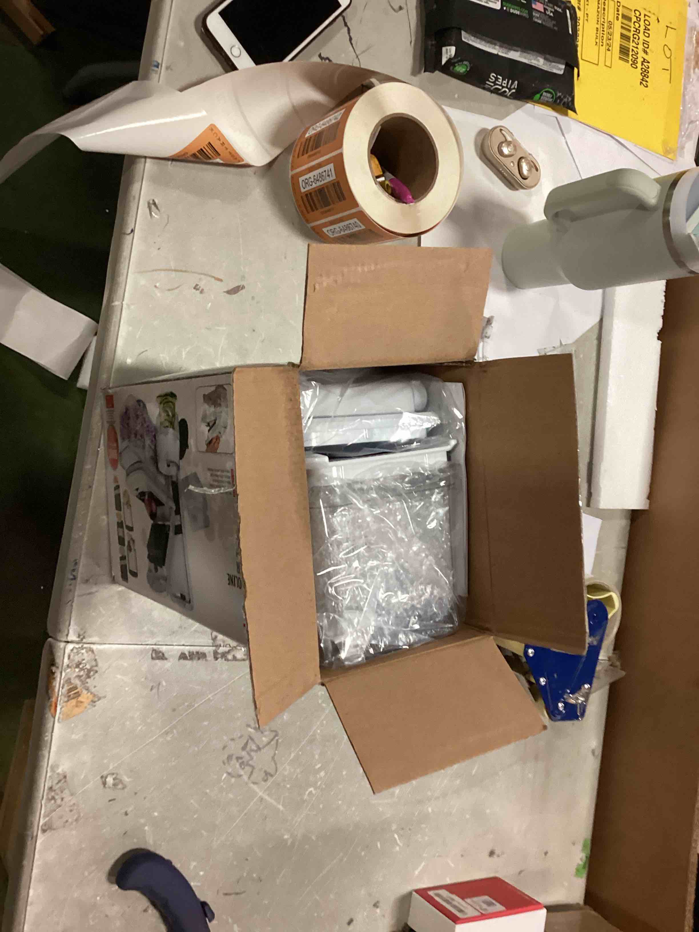 https://s3.amazonaws.com/lotting-images-prod/bidfta/ORG6486731_1717422872869.jpeg