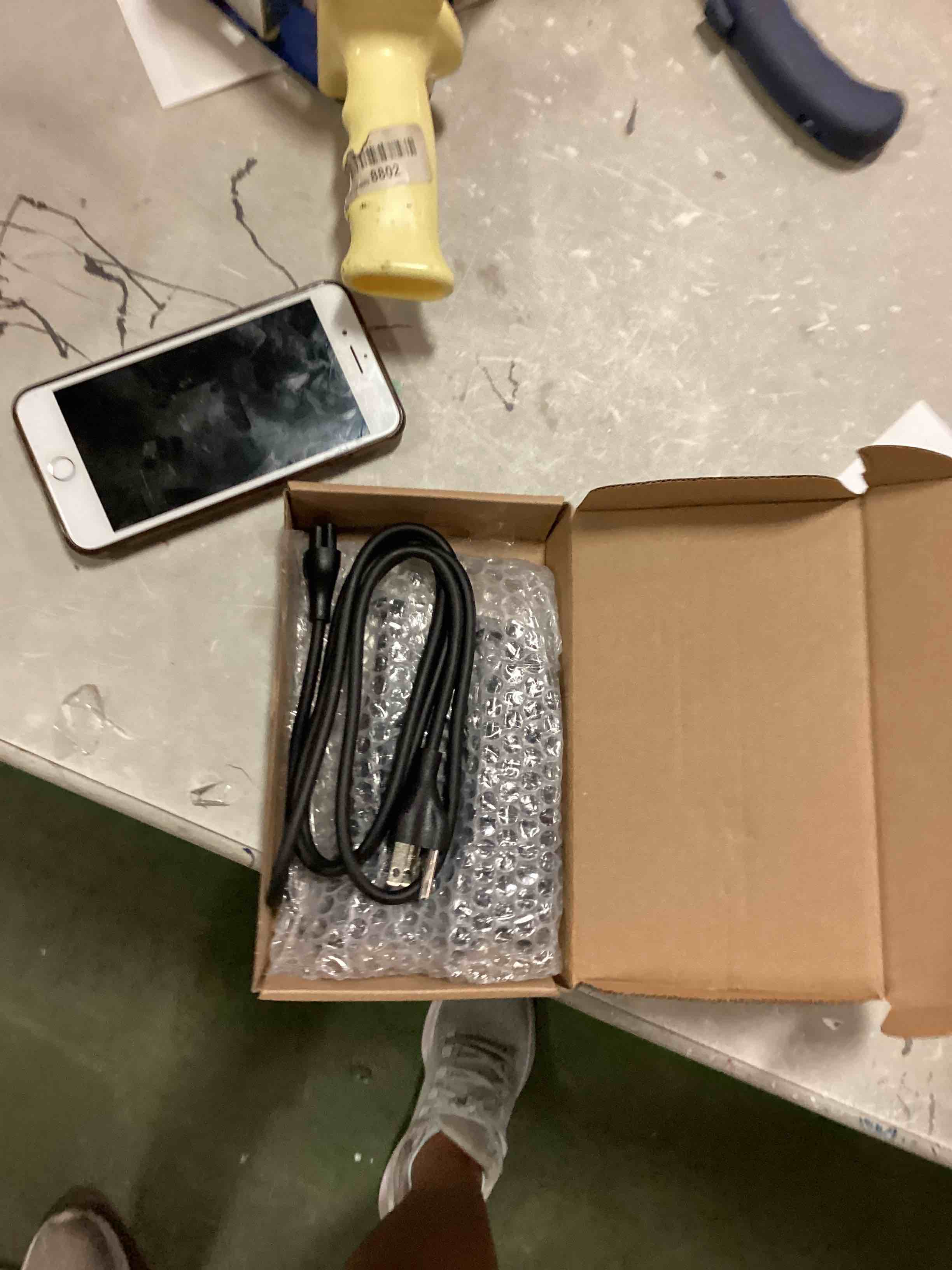 https://s3.amazonaws.com/lotting-images-prod/bidfta/ORG6486737_1717424758899.jpeg