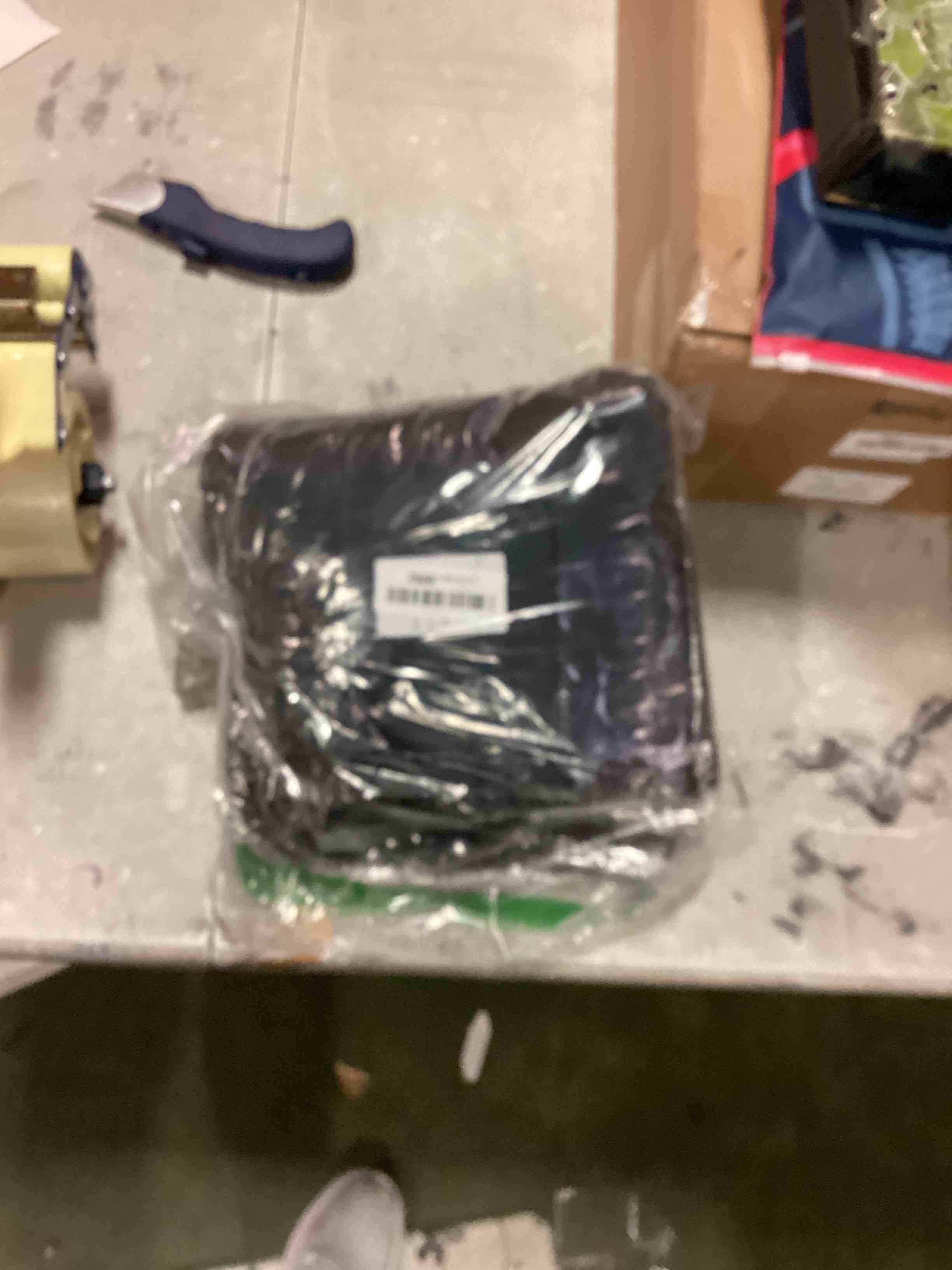 https://s3.amazonaws.com/lotting-images-prod/bidfta/ORG6486891_1717440967971.jpeg