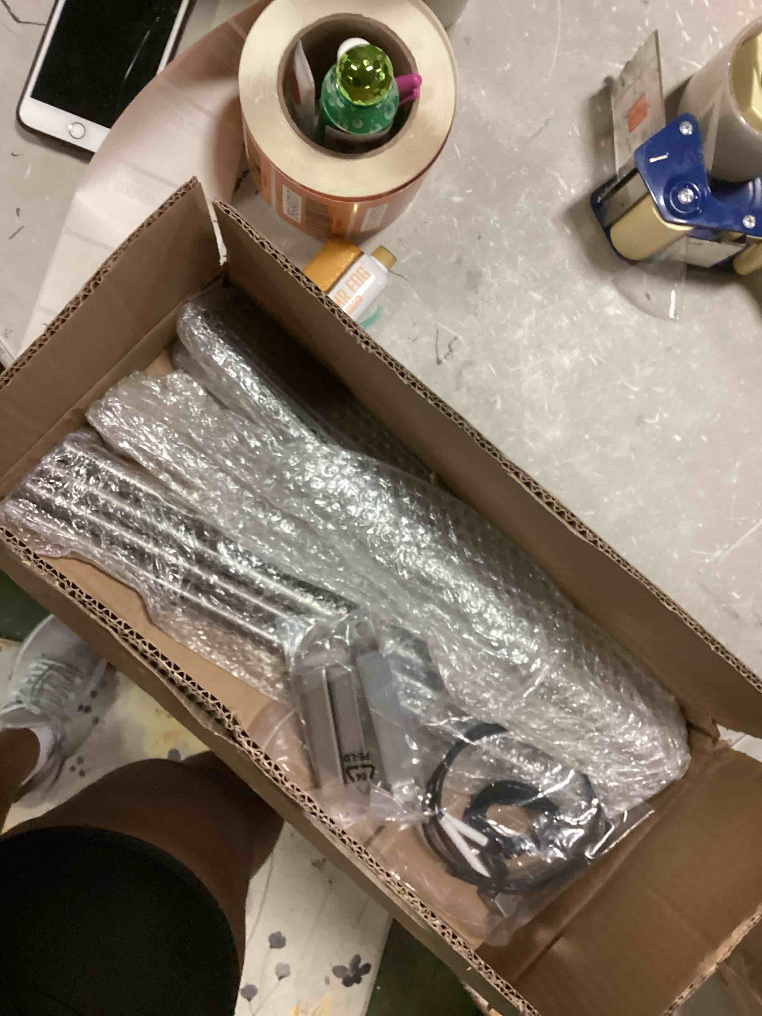 https://s3.amazonaws.com/lotting-images-prod/bidfta/ORG6486999_1717507657295.jpeg