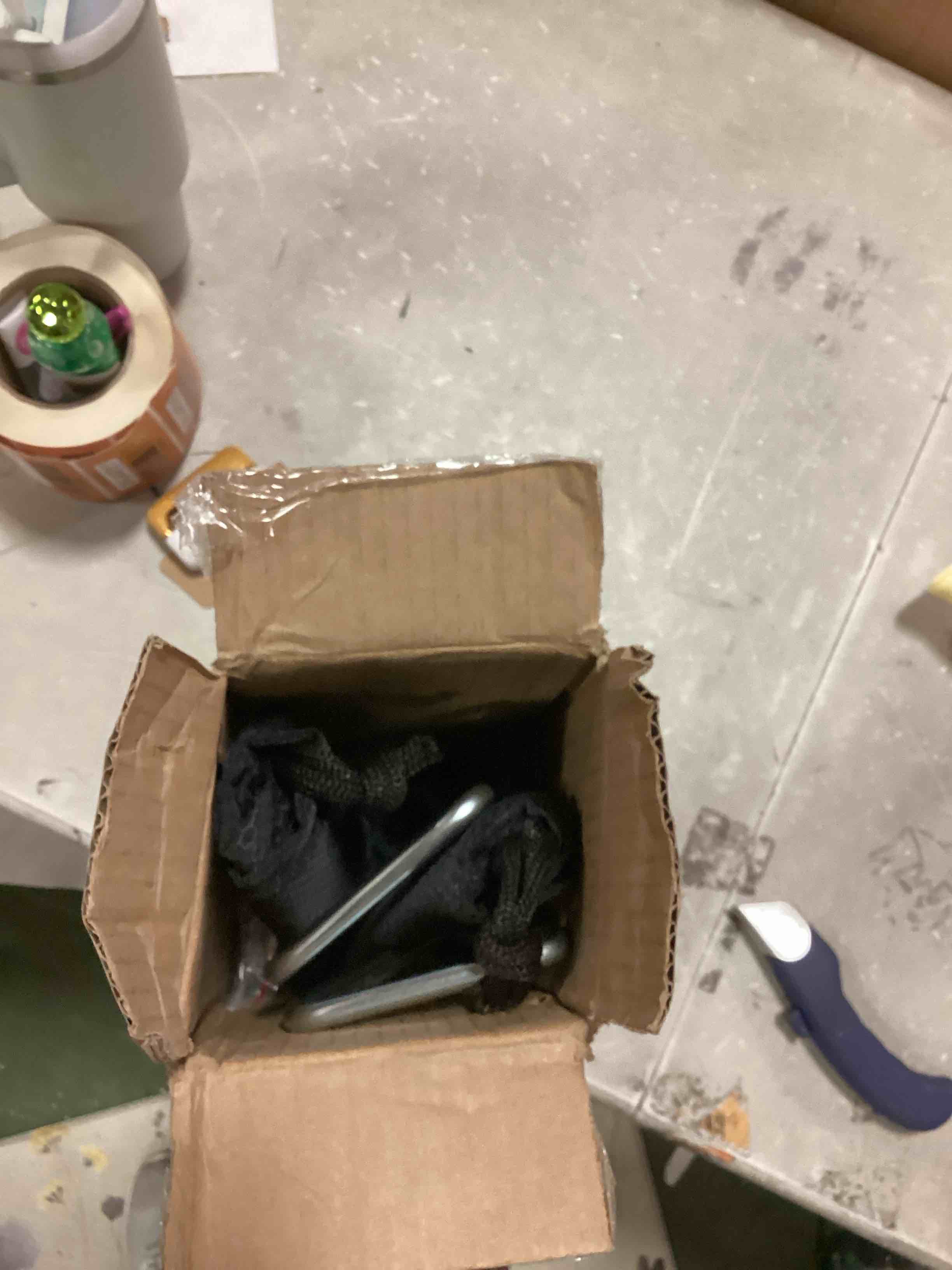 https://s3.amazonaws.com/lotting-images-prod/bidfta/ORG6487006_1717508188765.jpeg