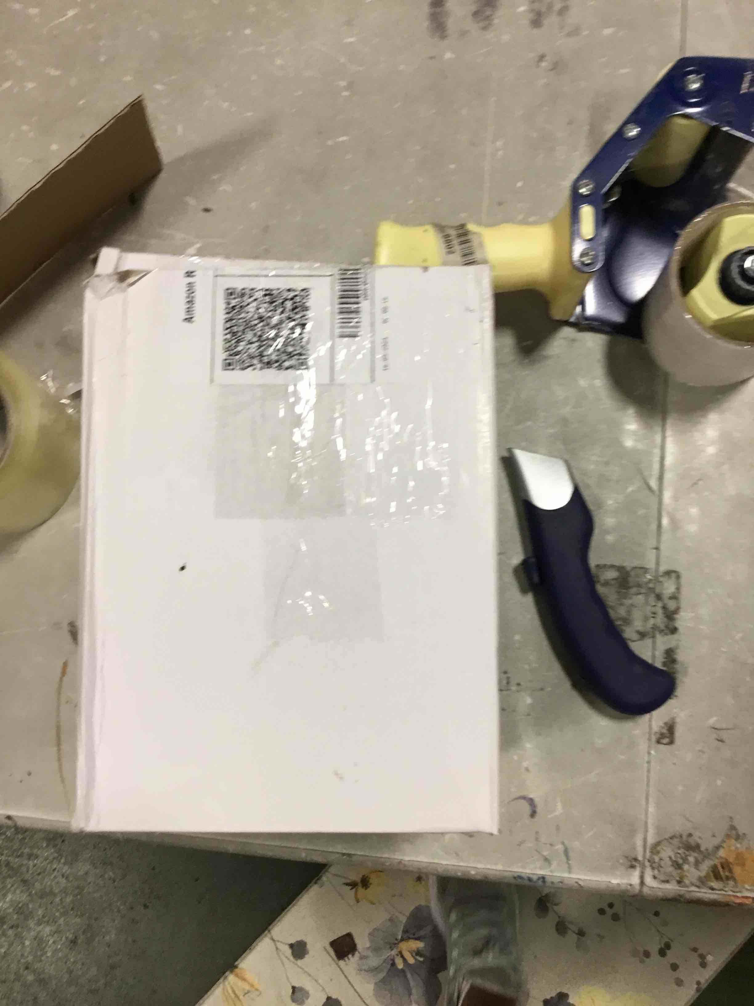 https://s3.amazonaws.com/lotting-images-prod/bidfta/ORG6487214_1717591713865.jpeg