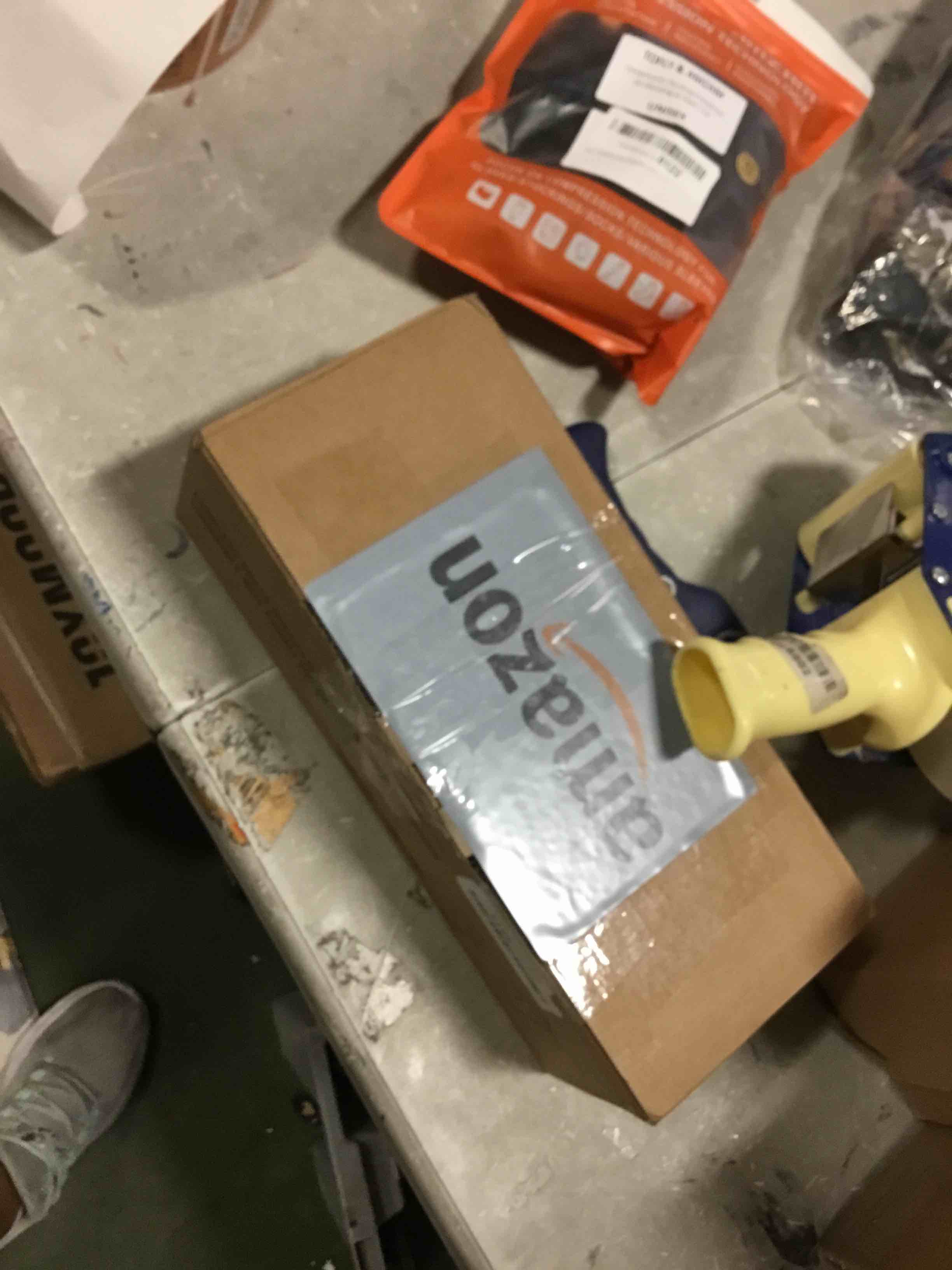 https://s3.amazonaws.com/lotting-images-prod/bidfta/ORG6487371_1717609091797.jpeg