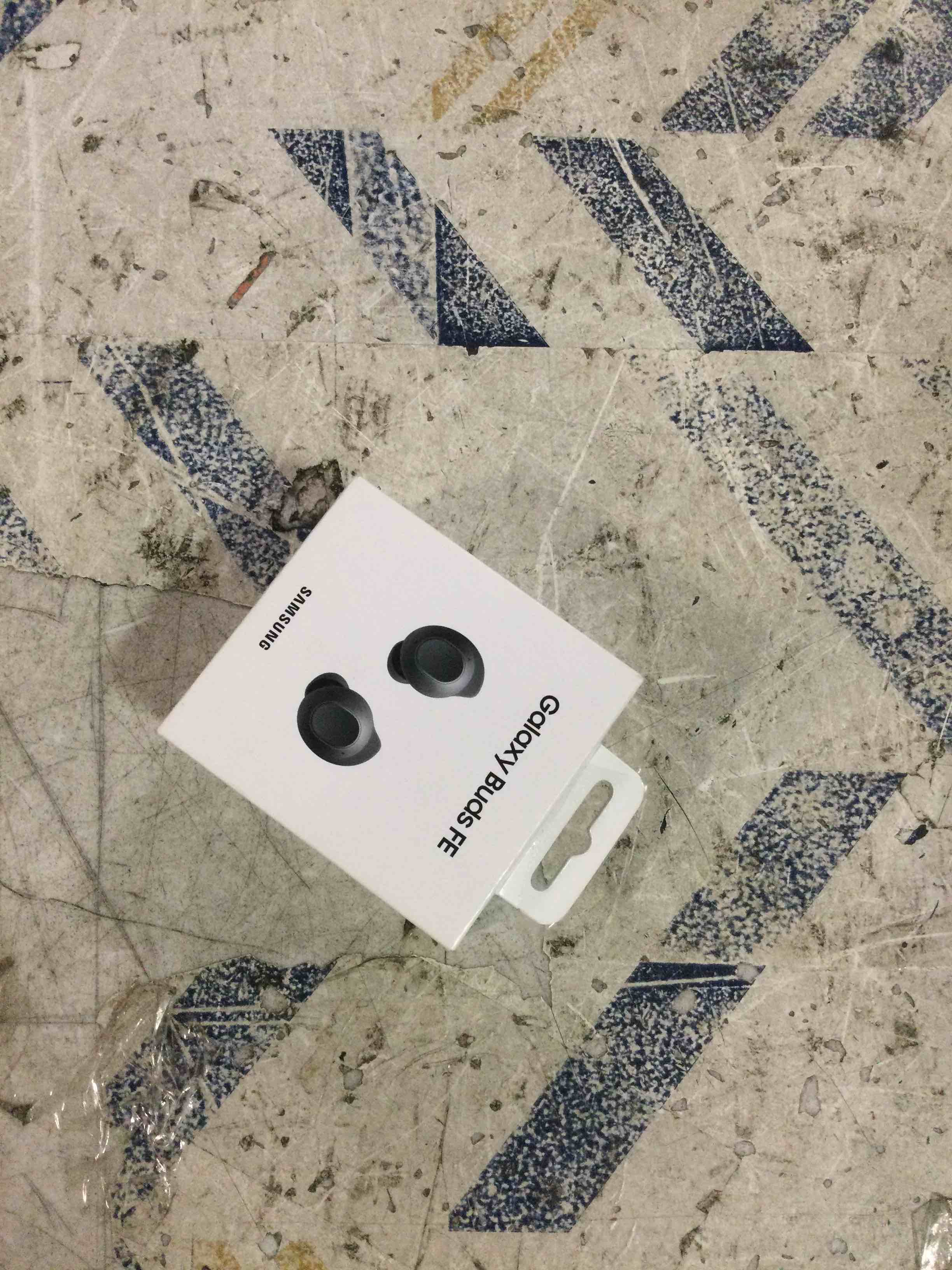 https://s3.amazonaws.com/lotting-images-prod/bidfta/ORG6488102_1717527863520.jpeg