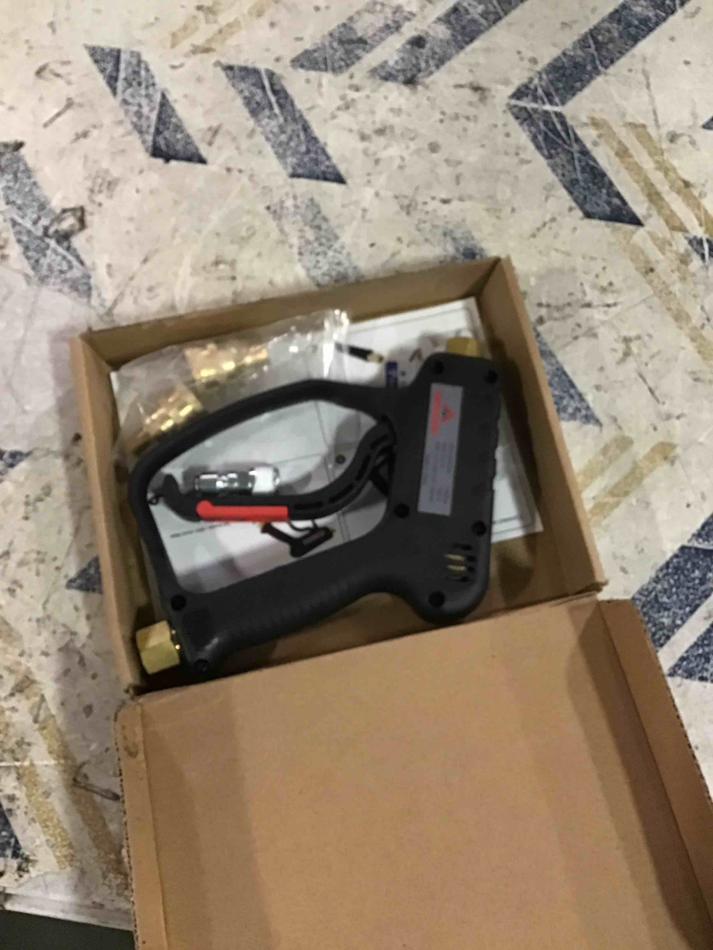 https://s3.amazonaws.com/lotting-images-prod/bidfta/ORG6488196_1717598516525.jpeg