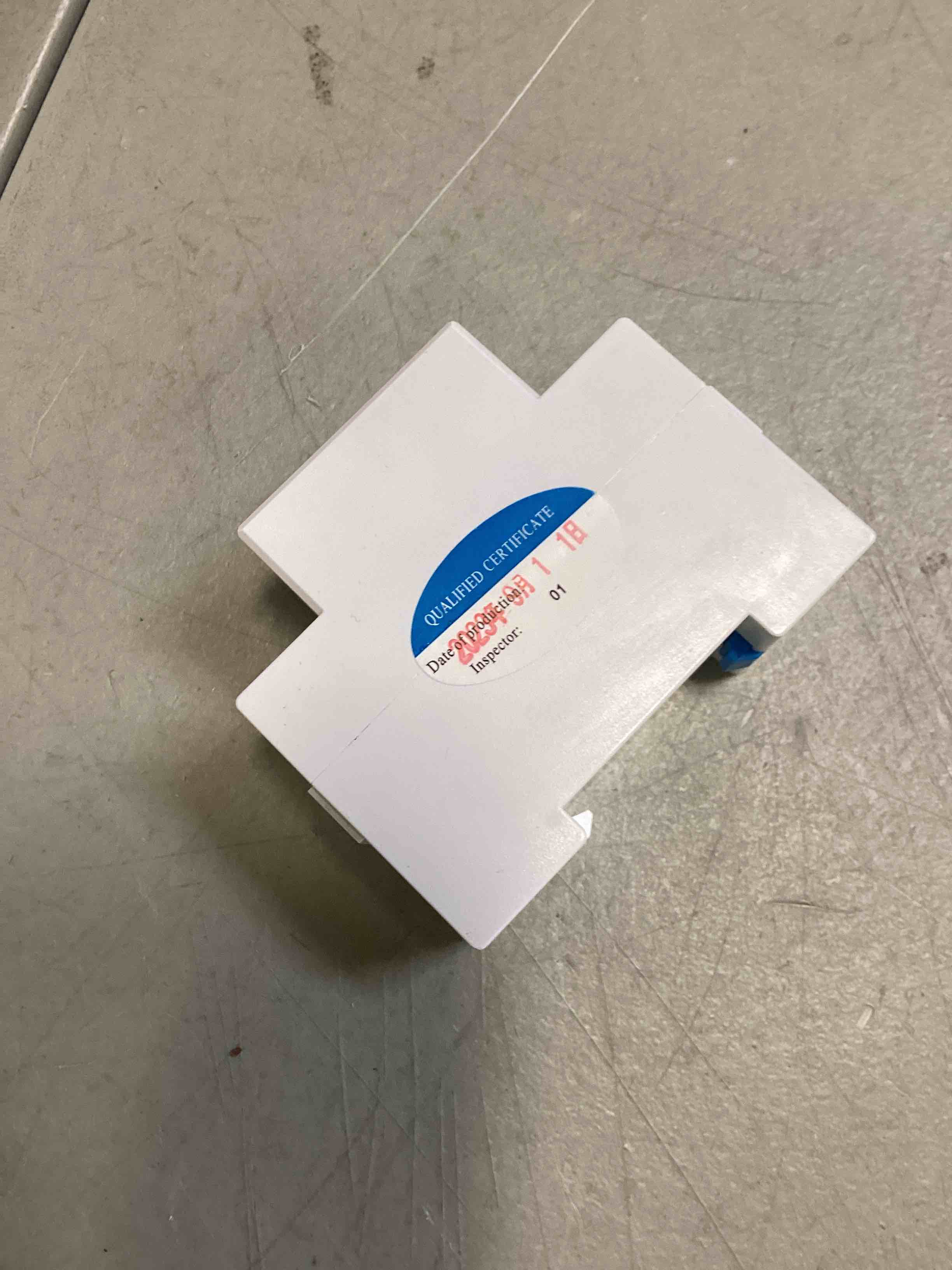 https://s3.amazonaws.com/lotting-images-prod/bidfta/ORG6490715_1717680695266.jpeg
