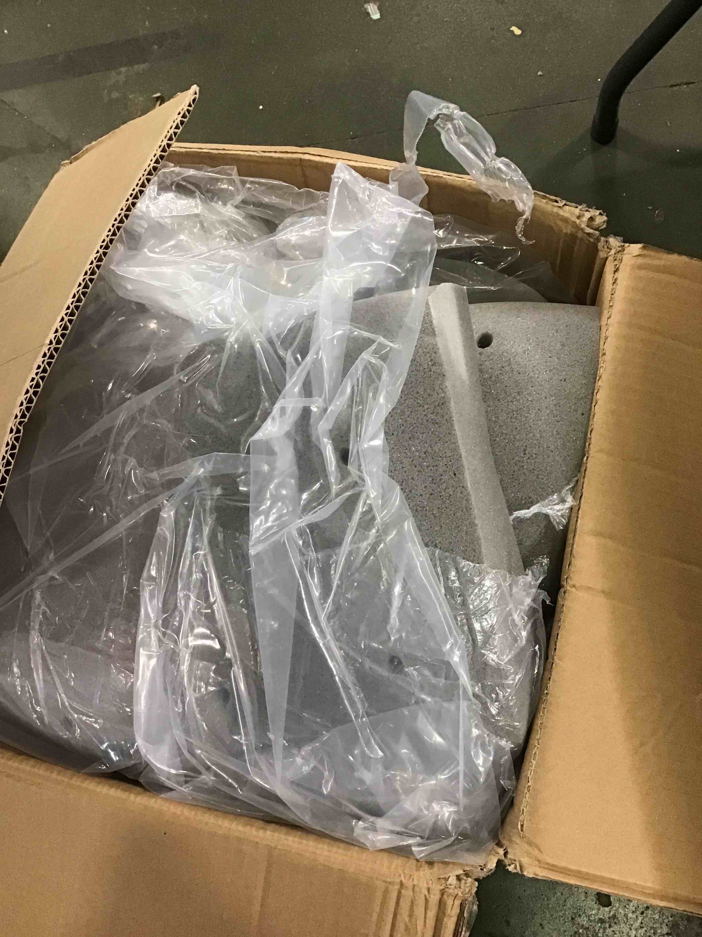 https://s3.amazonaws.com/lotting-images-prod/bidfta/ORG6491179_1717070970200.jpeg