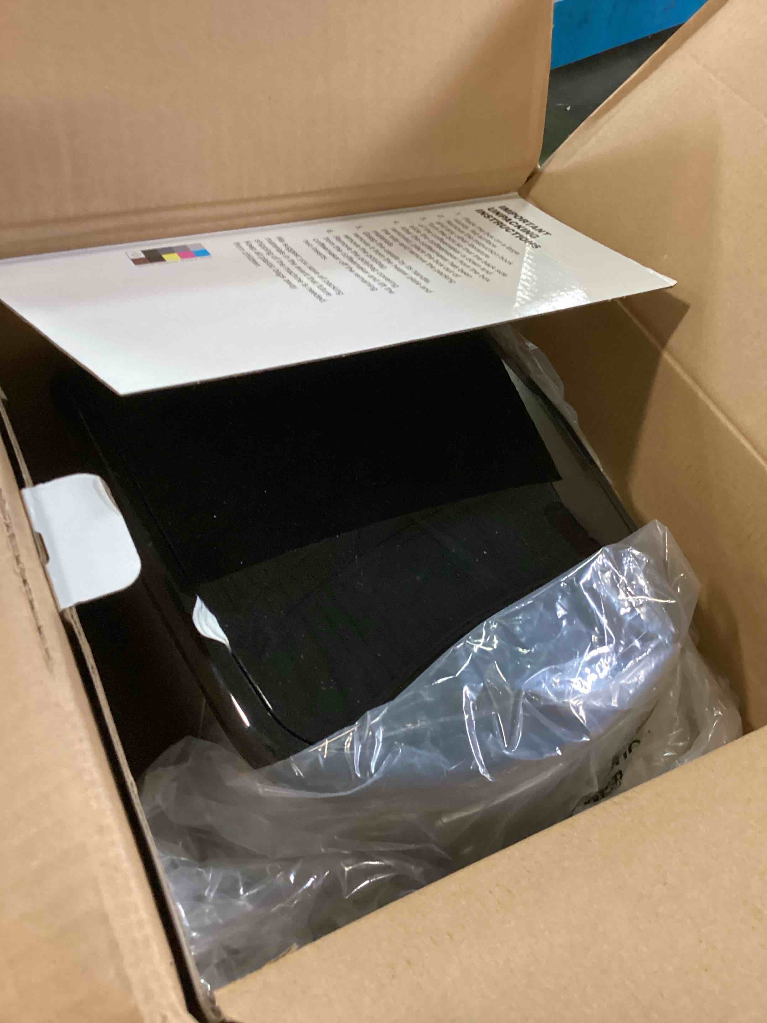 https://s3.amazonaws.com/lotting-images-prod/bidfta/ORG6491867_1717511151270.jpeg
