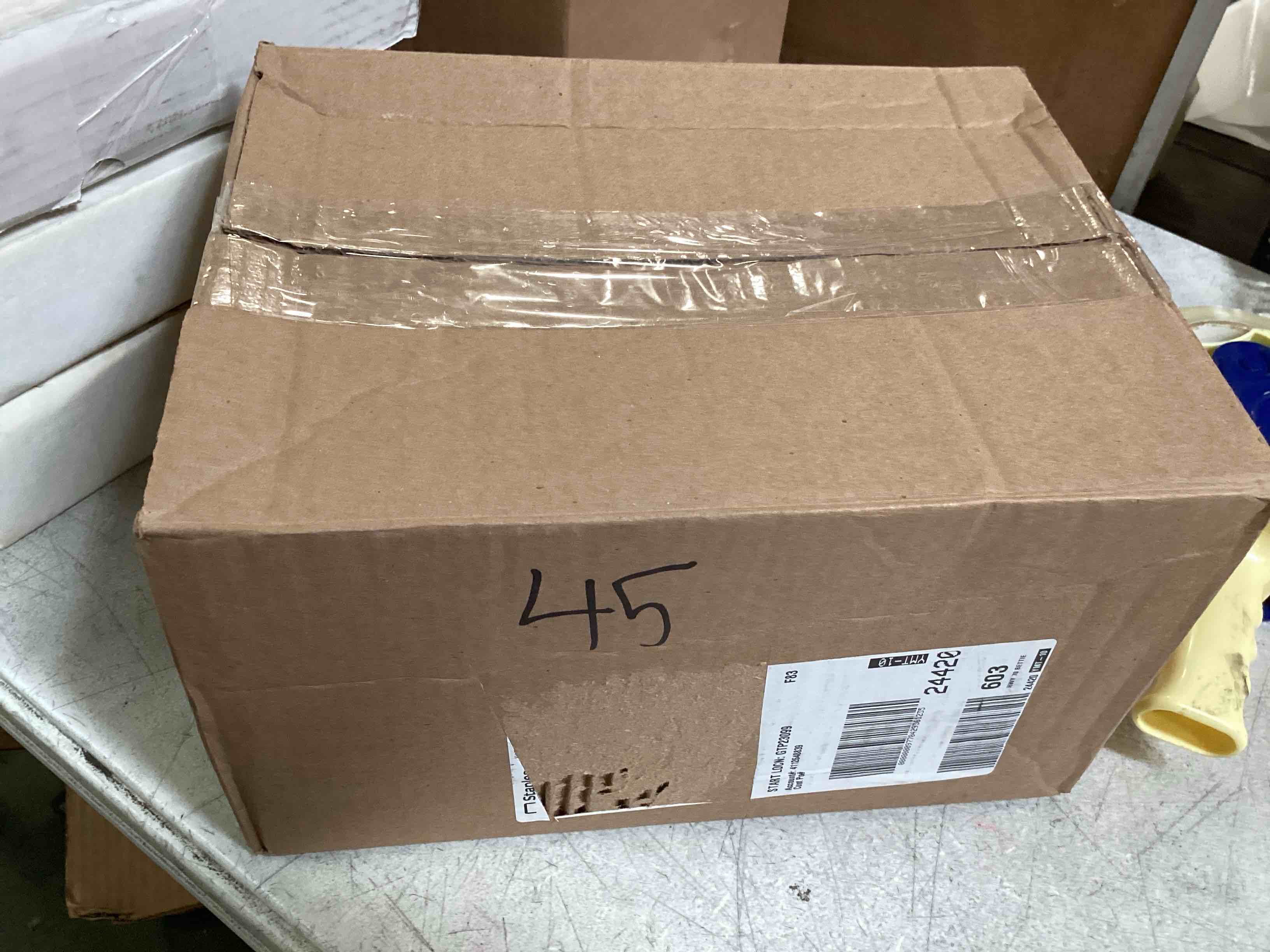 https://s3.amazonaws.com/lotting-images-prod/bidfta/ORG6492360_1717697420522.jpeg