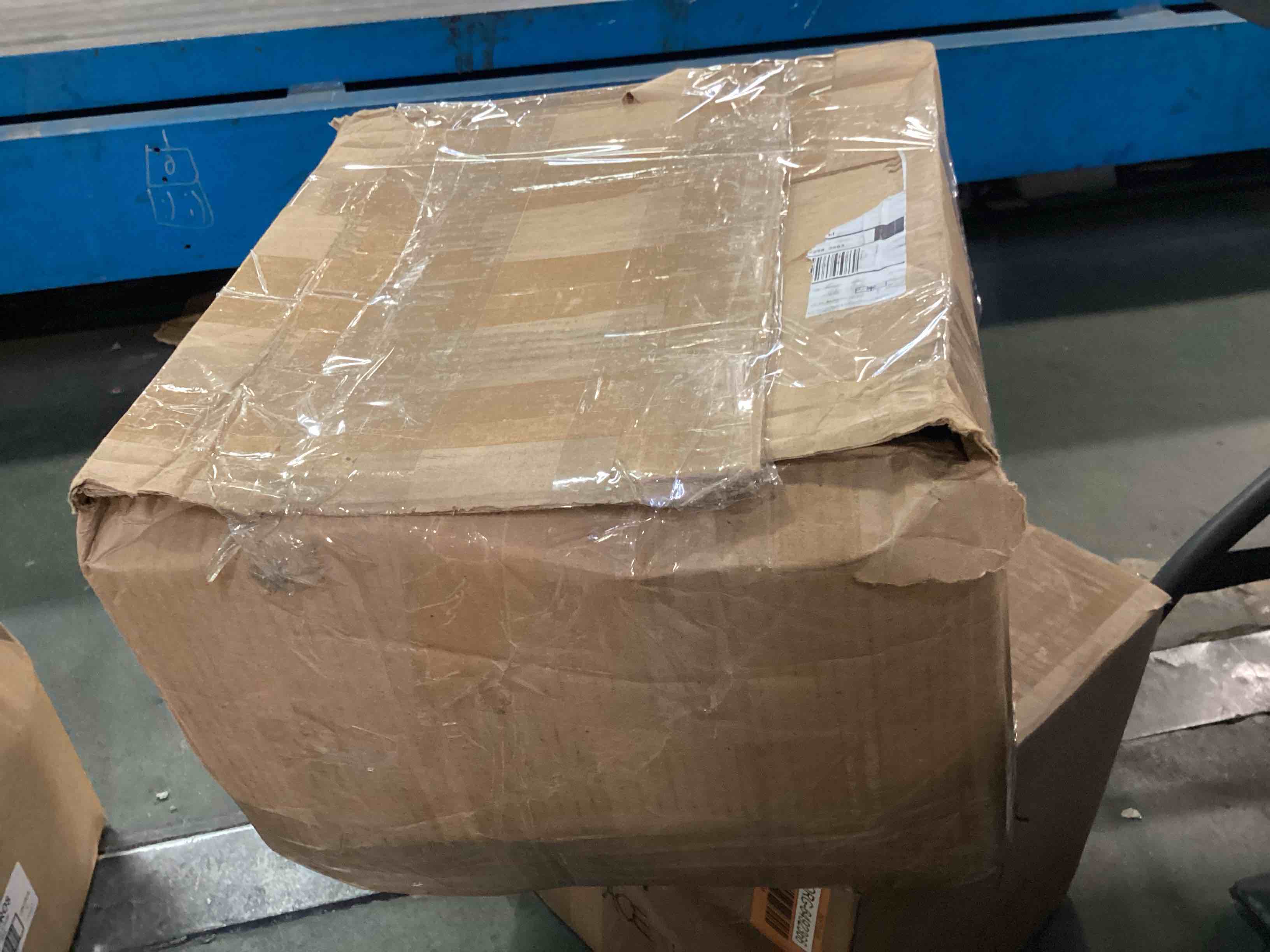 https://s3.amazonaws.com/lotting-images-prod/bidfta/ORG6492367_1717699317373.jpeg