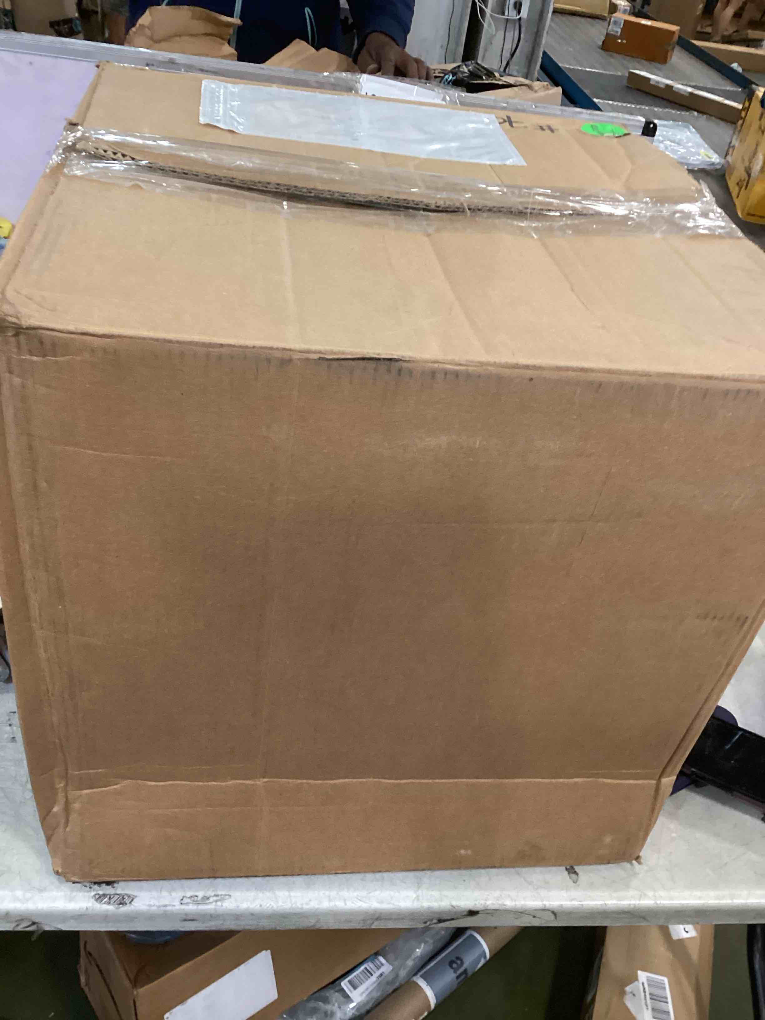 https://s3.amazonaws.com/lotting-images-prod/bidfta/ORG6492500_1716995200584.jpeg