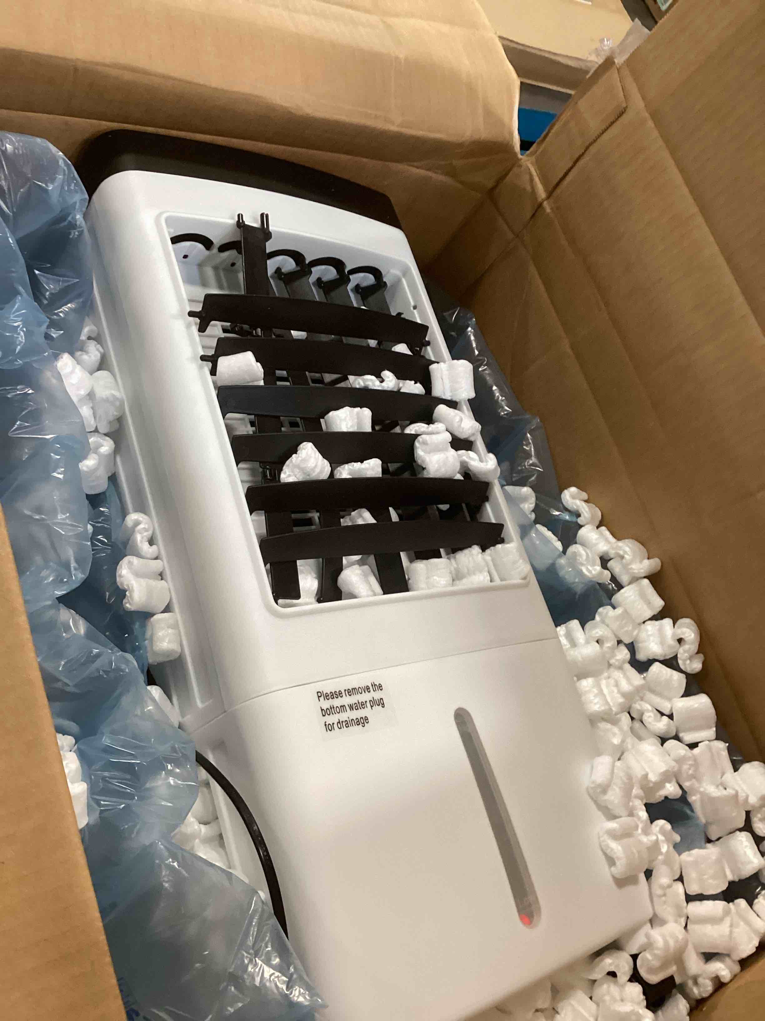 https://s3.amazonaws.com/lotting-images-prod/bidfta/ORG6492630_1717070975387.jpeg