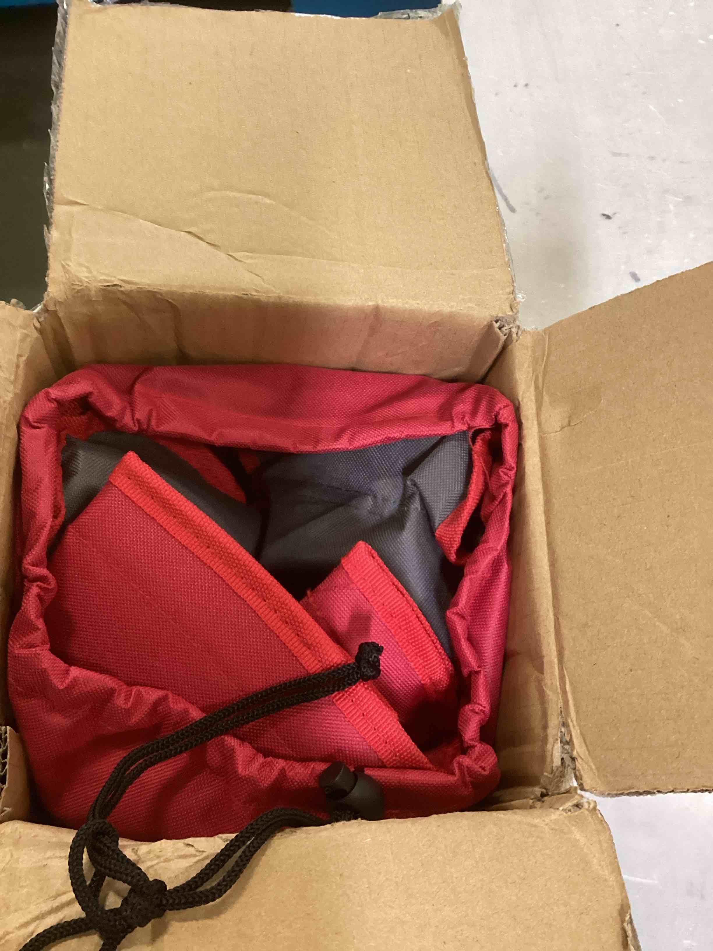 https://s3.amazonaws.com/lotting-images-prod/bidfta/ORG6492812_1717091540955.jpeg
