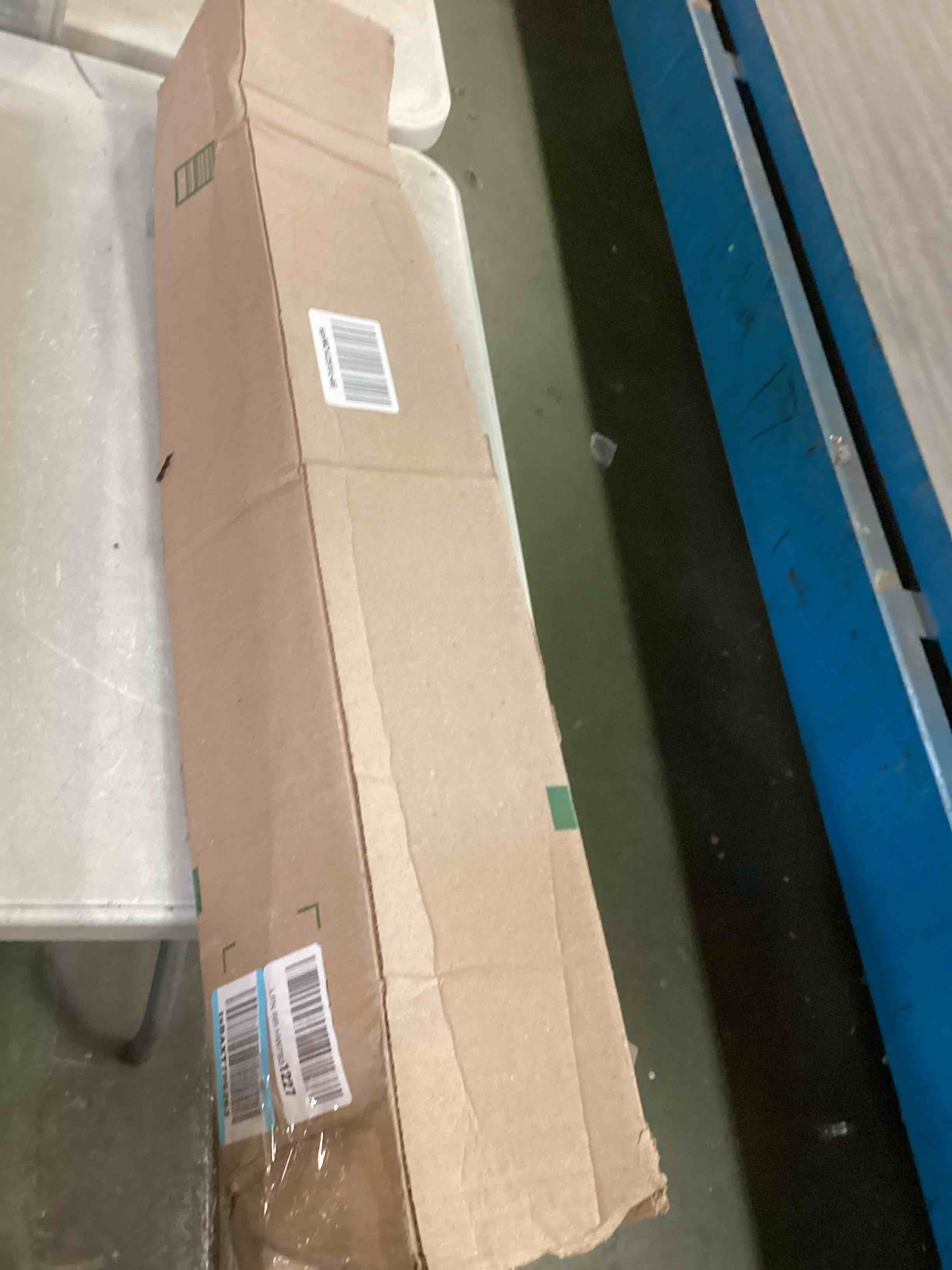 https://s3.amazonaws.com/lotting-images-prod/bidfta/ORG6493849_1717528901800.jpeg
