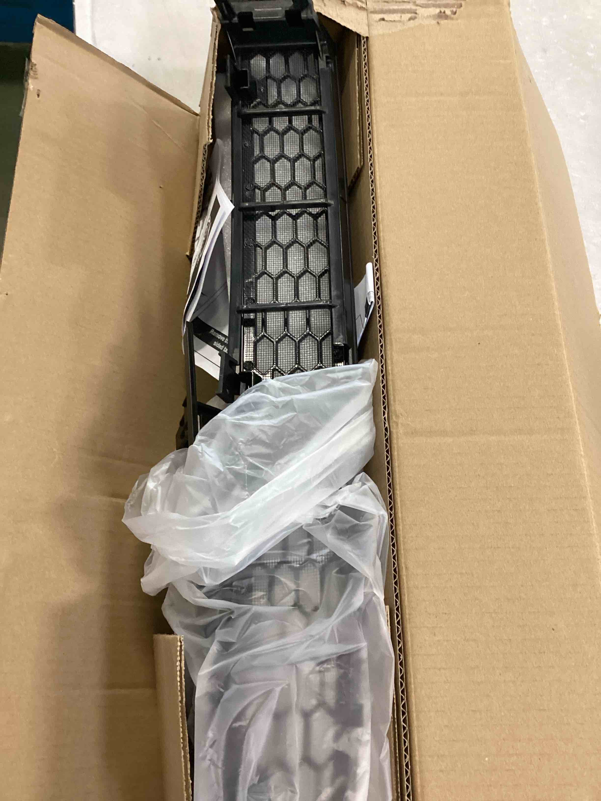 https://s3.amazonaws.com/lotting-images-prod/bidfta/ORG6494166_1717603475872.jpeg