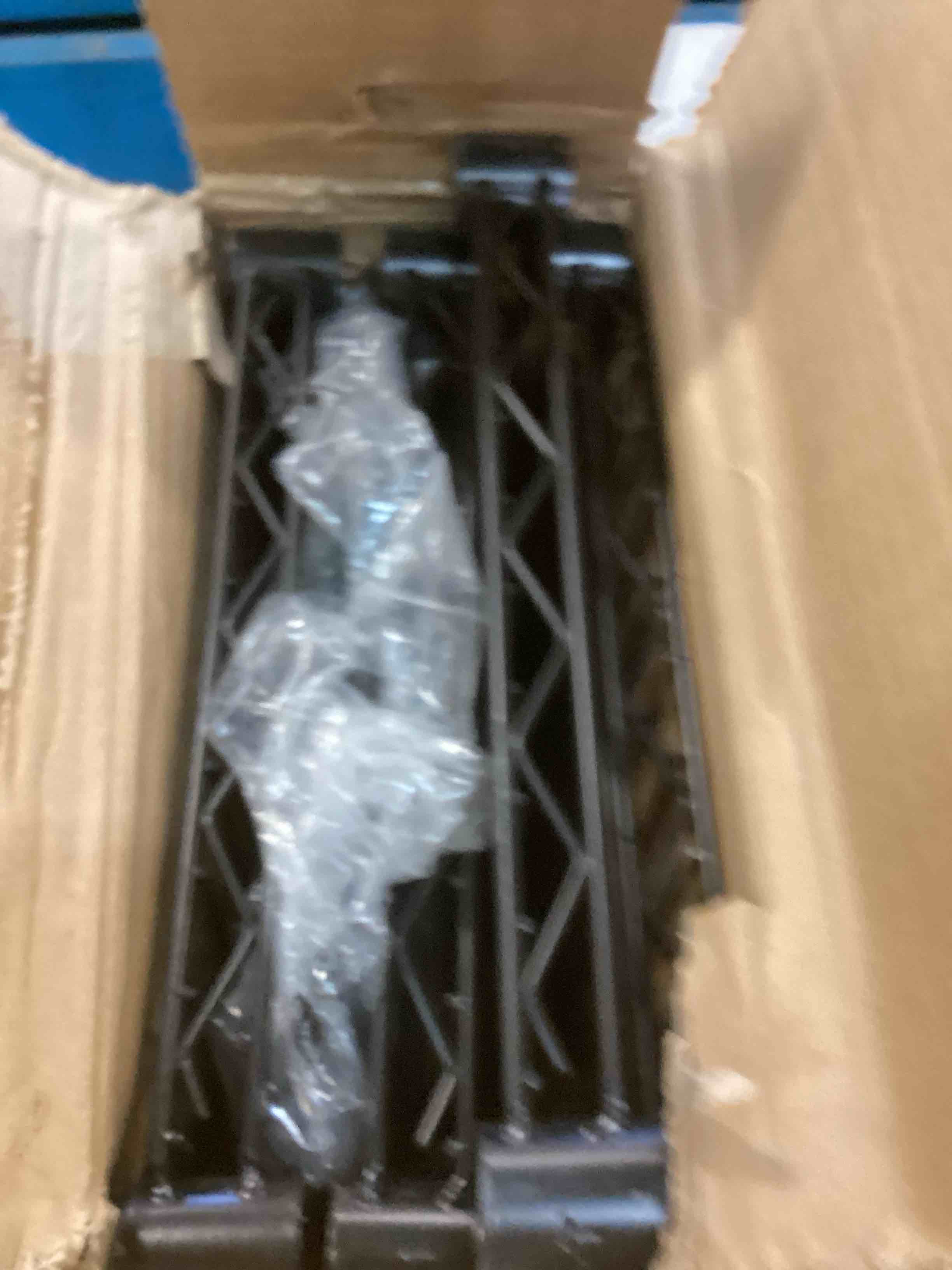 https://s3.amazonaws.com/lotting-images-prod/bidfta/ORG6495287_1718213276018.jpeg