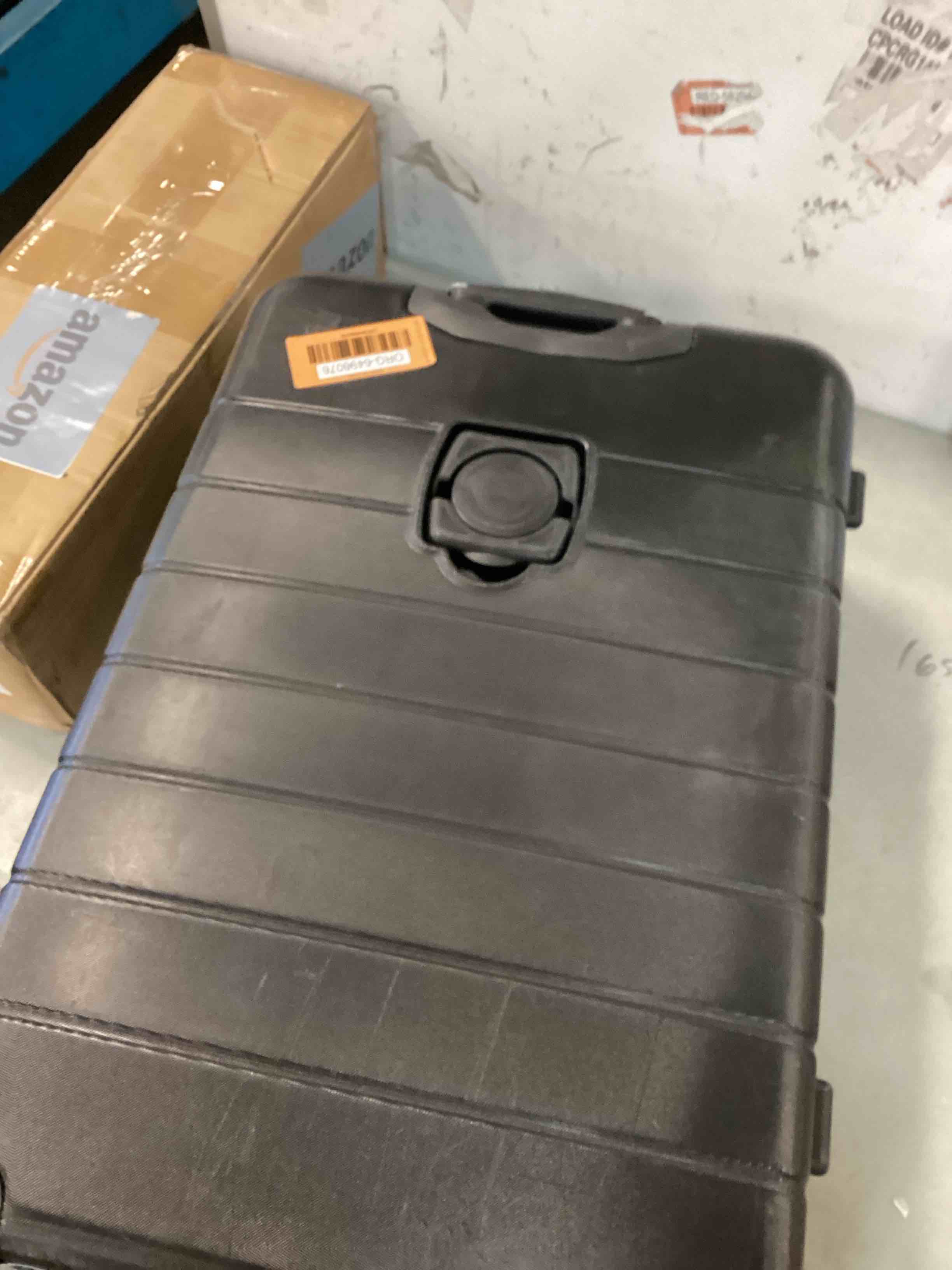 https://s3.amazonaws.com/lotting-images-prod/bidfta/ORG6496076_1717770454228.jpeg
