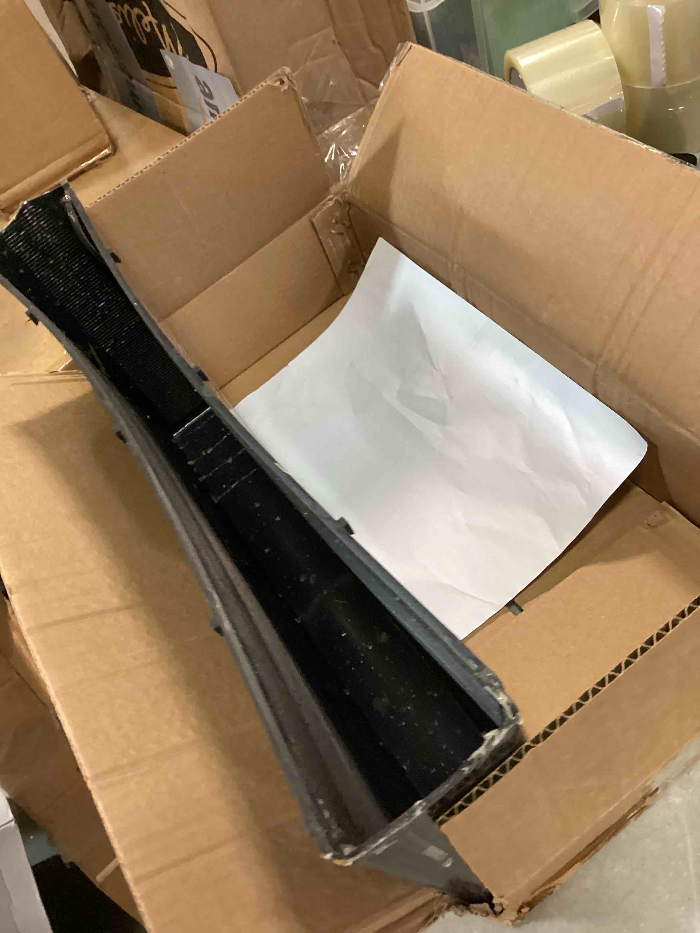 https://s3.amazonaws.com/lotting-images-prod/bidfta/ORG6496345_1717860343262.jpeg