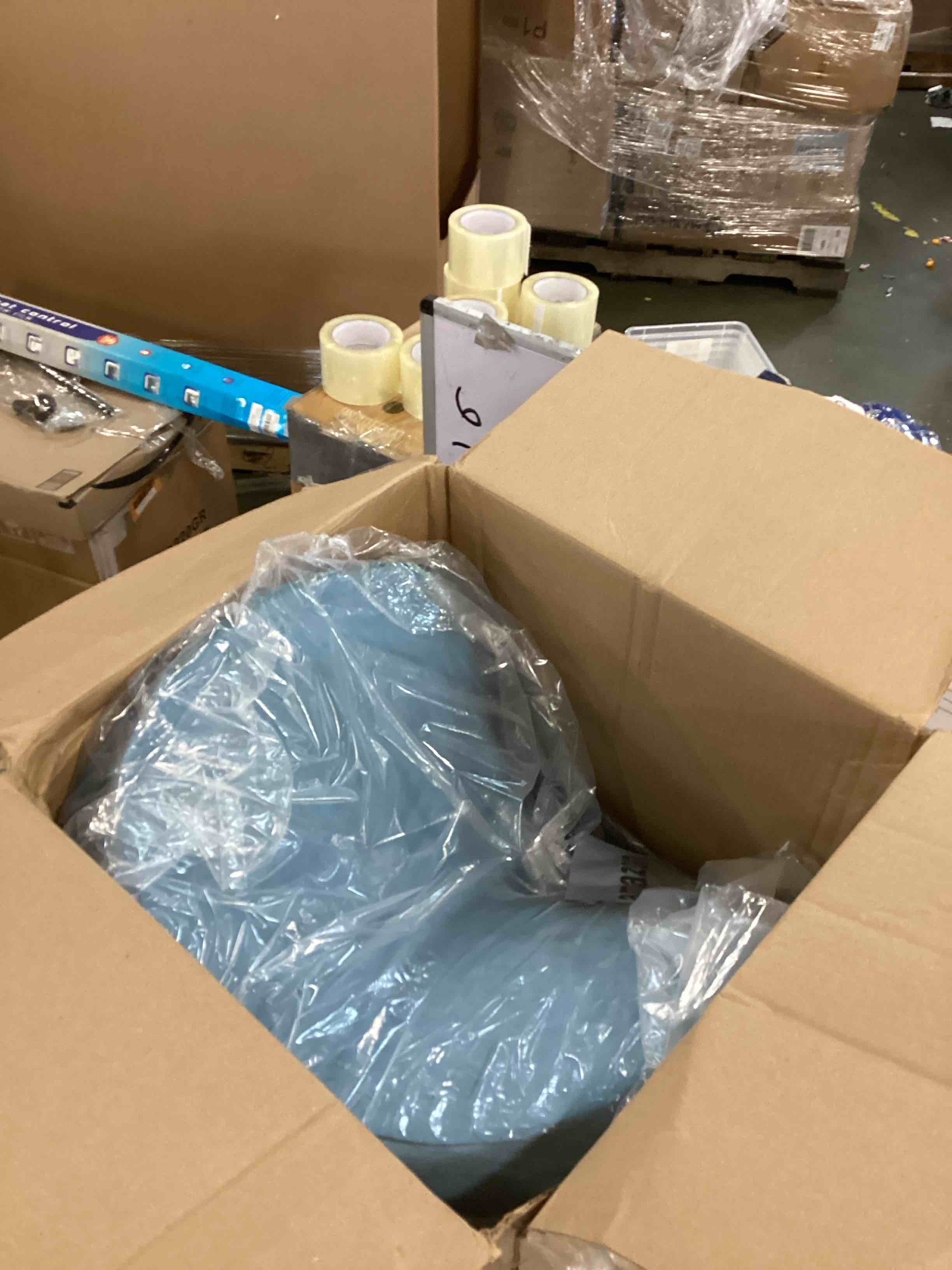 https://s3.amazonaws.com/lotting-images-prod/bidfta/ORG6496392_1718023430476.jpeg