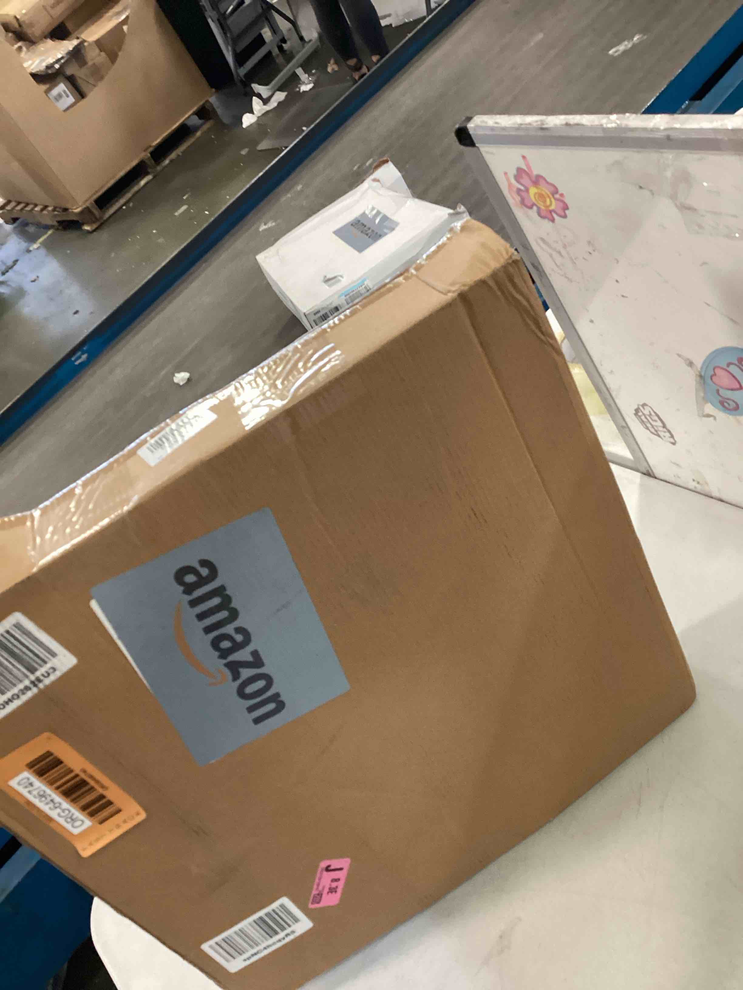 https://s3.amazonaws.com/lotting-images-prod/bidfta/ORG6496740_1718136793922.jpeg