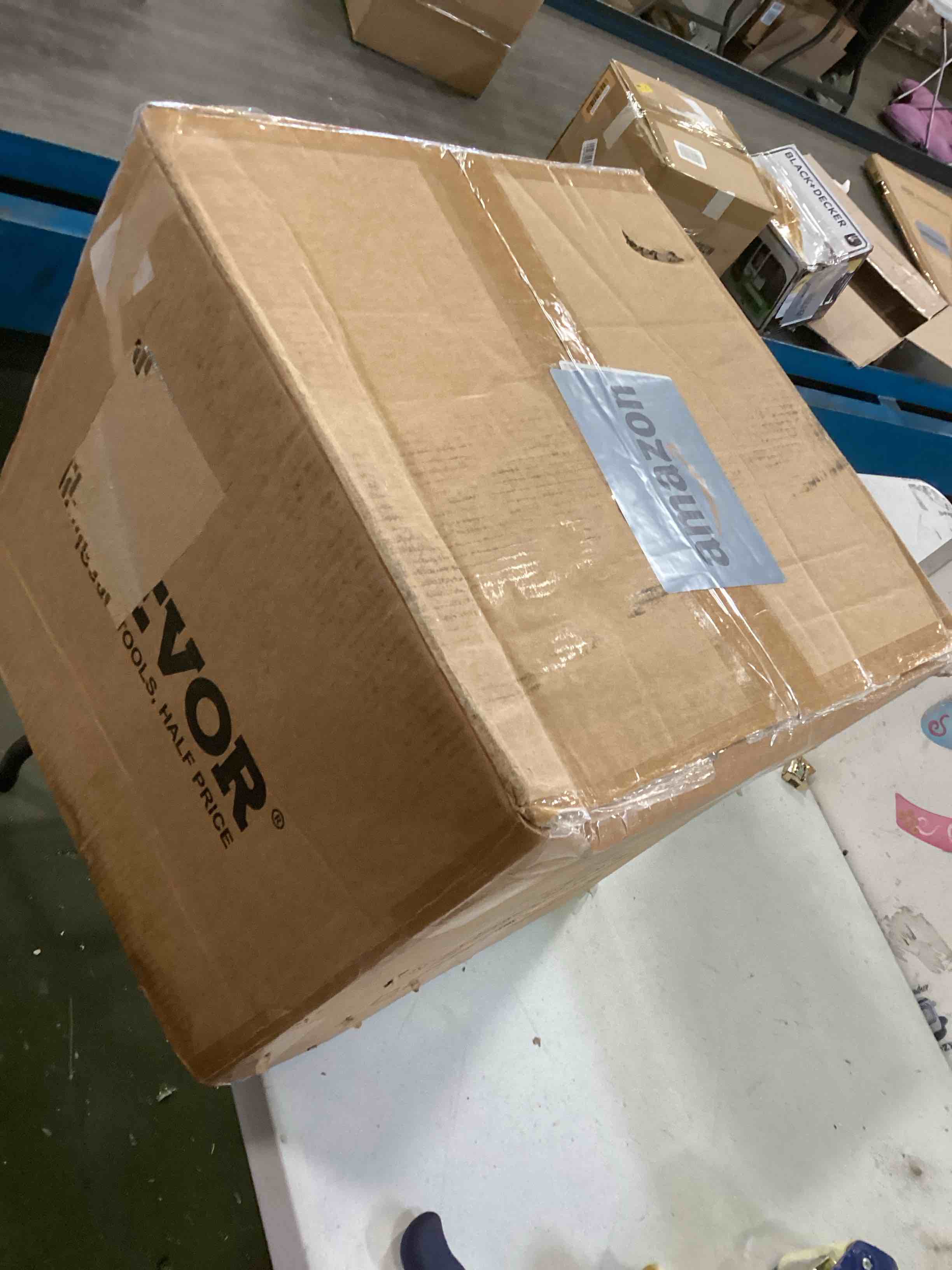 https://s3.amazonaws.com/lotting-images-prod/bidfta/ORG6497695_1717264372761.jpeg