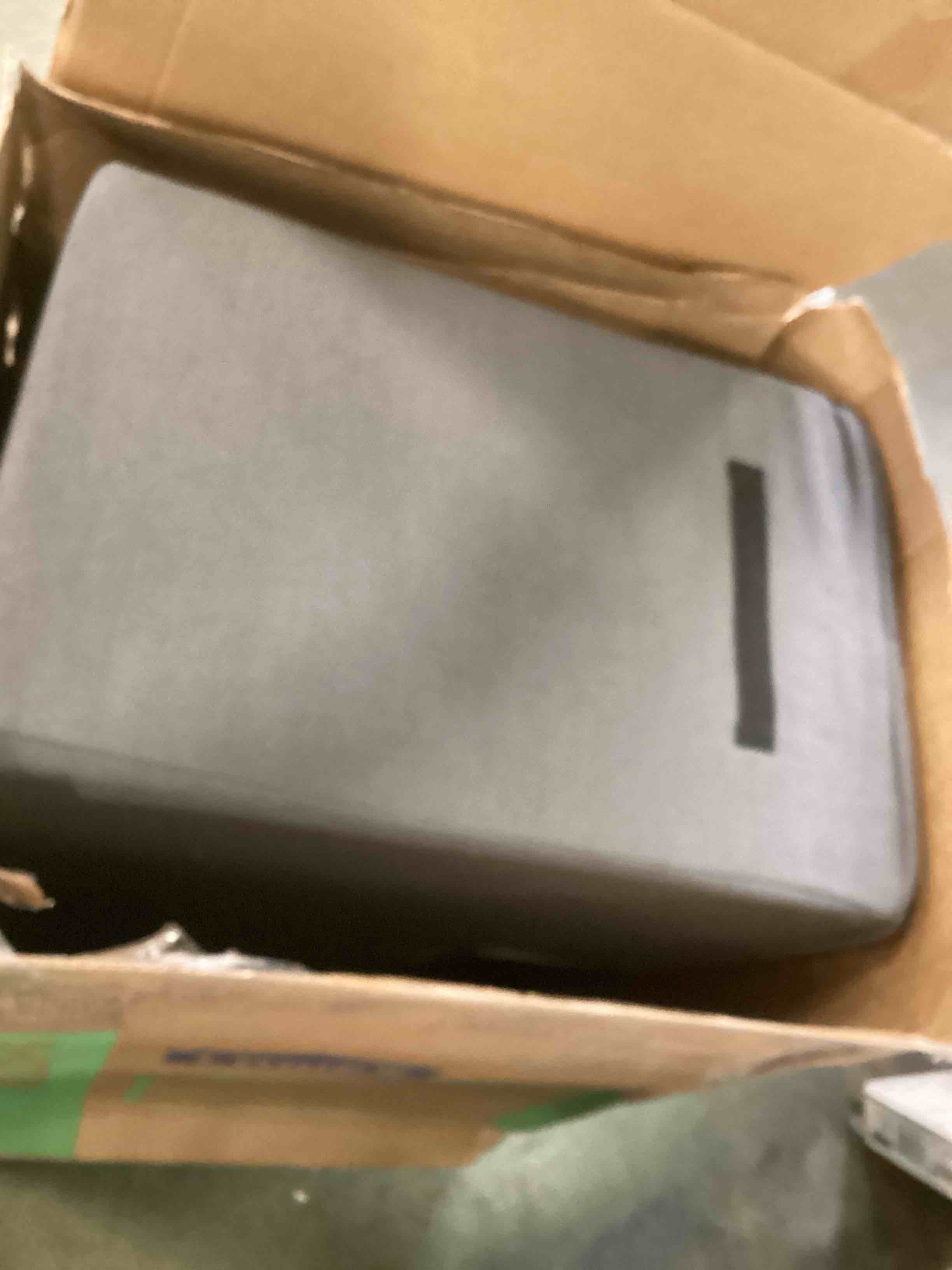 https://s3.amazonaws.com/lotting-images-prod/bidfta/ORG6497958_1717438303429.jpeg