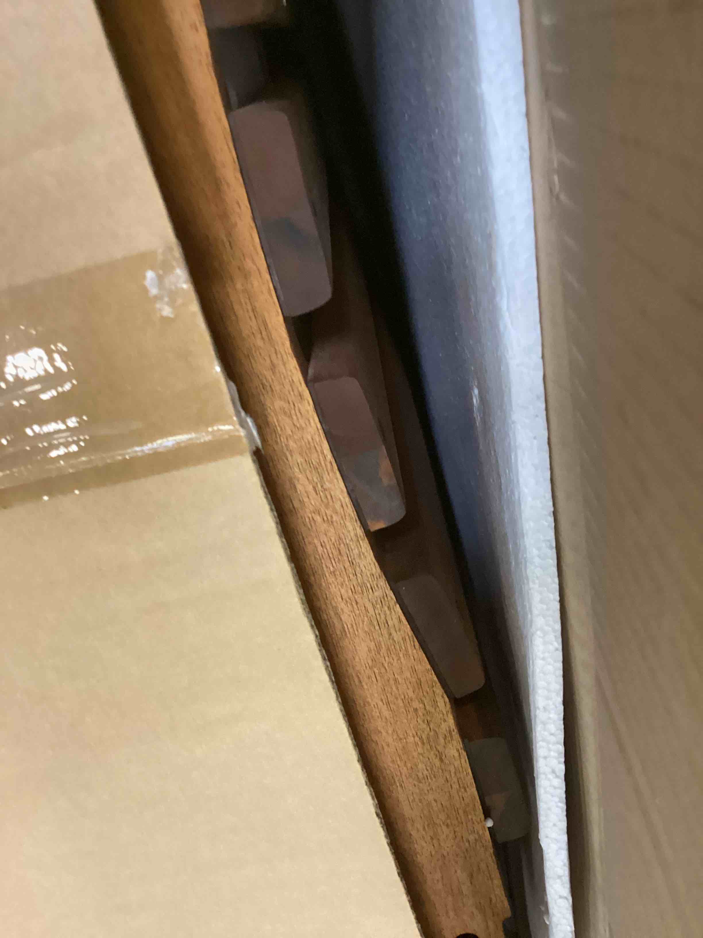 https://s3.amazonaws.com/lotting-images-prod/bidfta/ORG6497960_1717438691164.jpeg