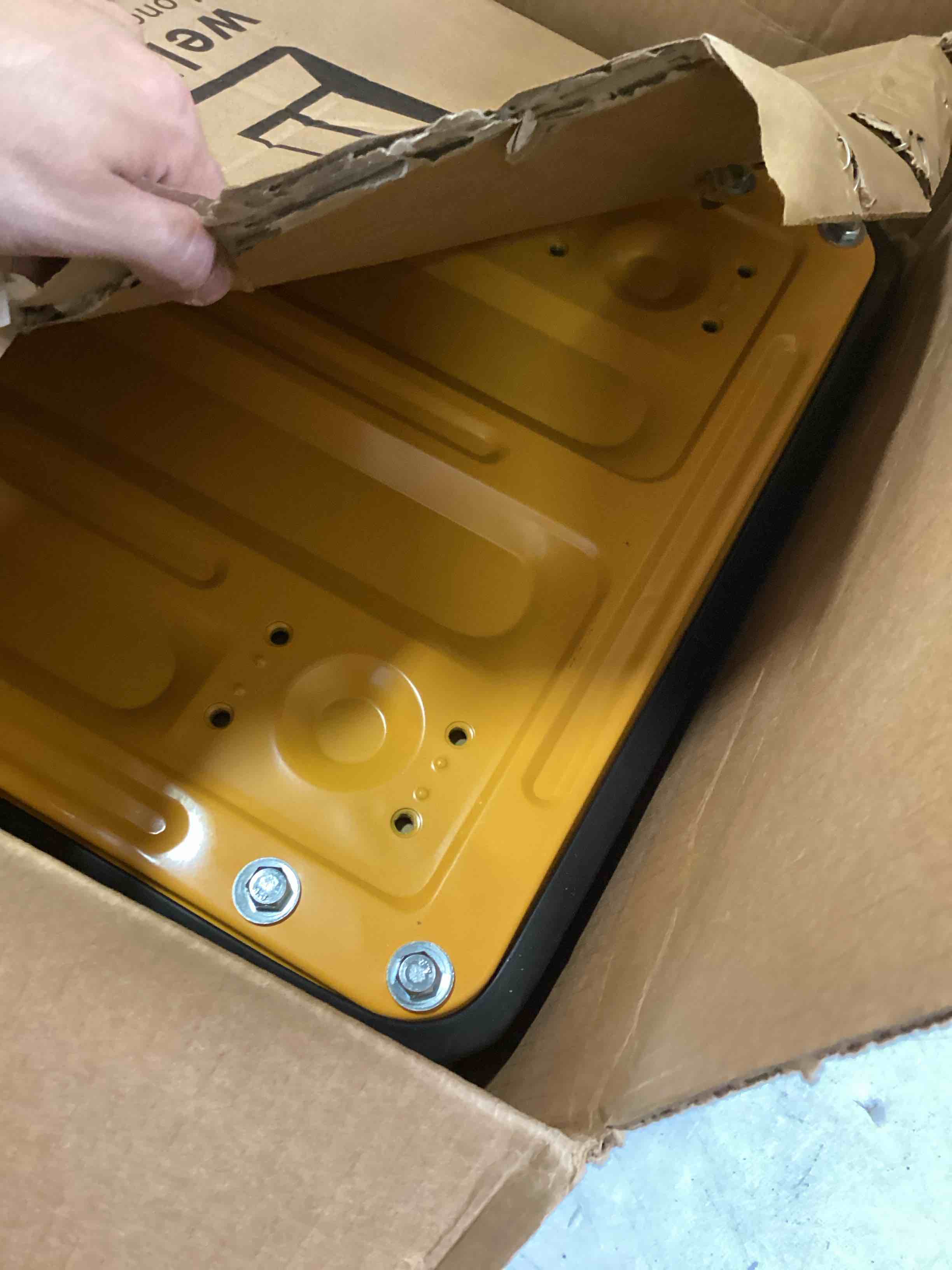 https://s3.amazonaws.com/lotting-images-prod/bidfta/ORG6498167_1717515809895.jpeg