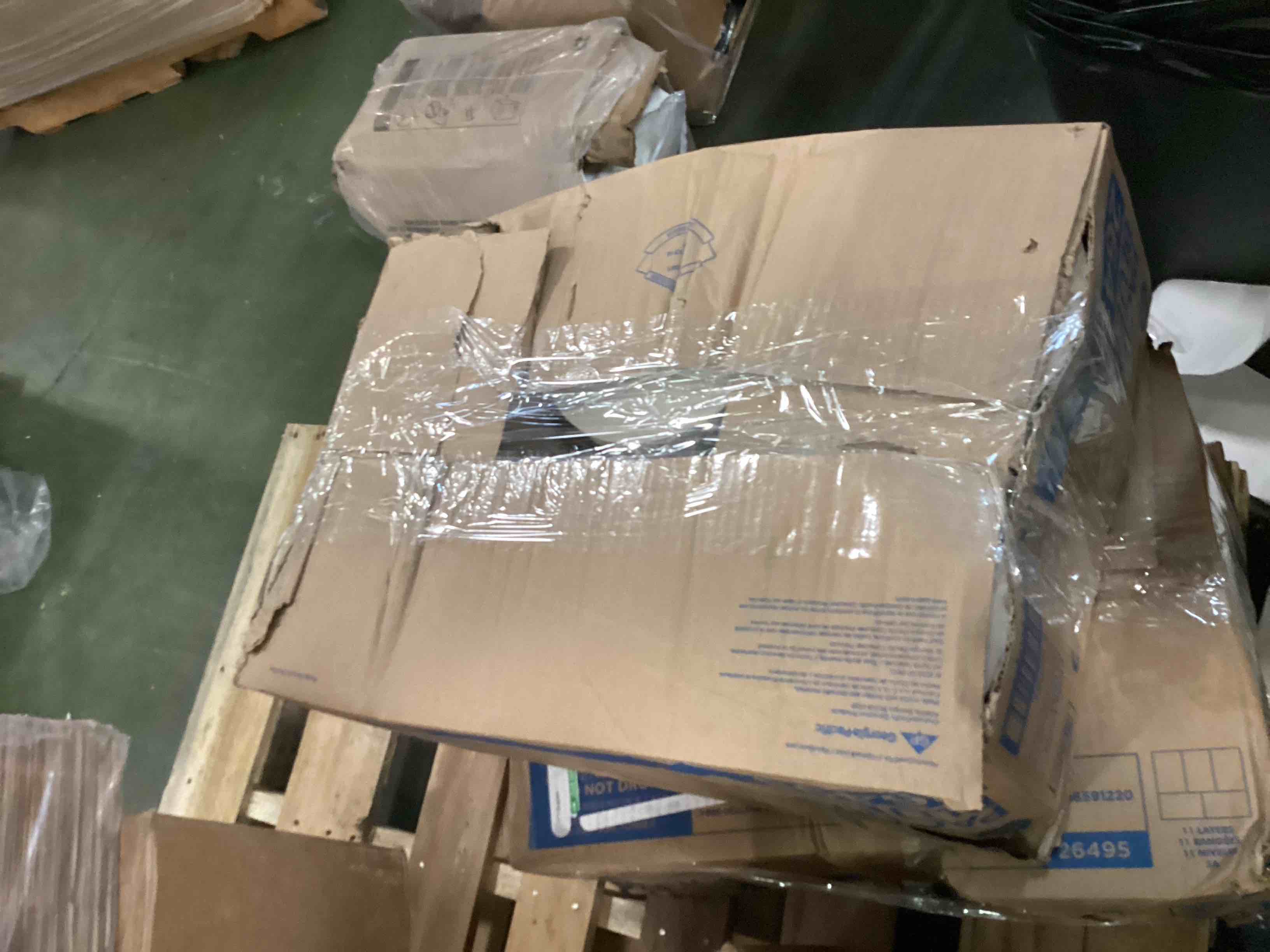 https://s3.amazonaws.com/lotting-images-prod/bidfta/ORG6498773_1717688951357.jpeg