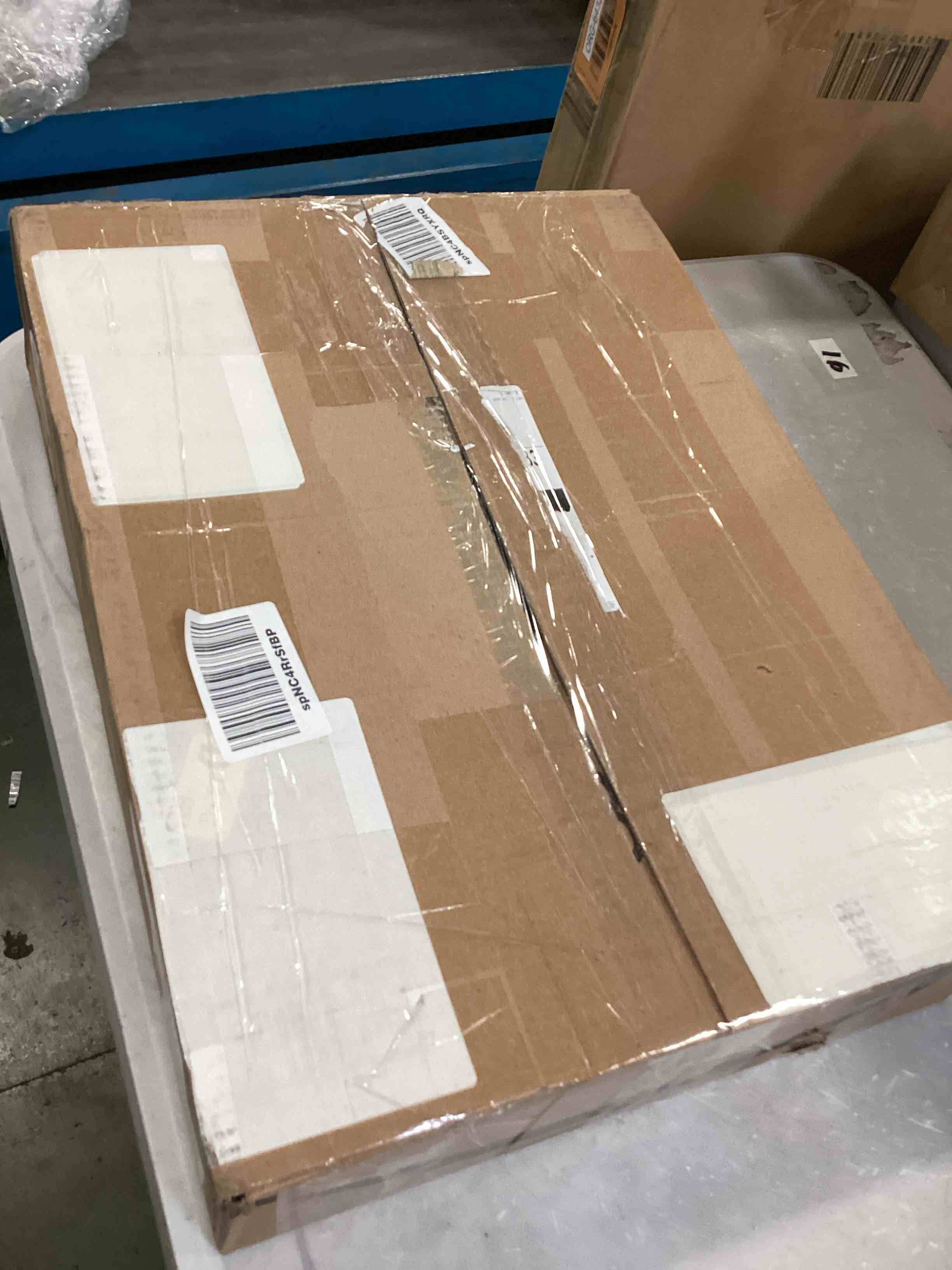 https://s3.amazonaws.com/lotting-images-prod/bidfta/ORG6499475_1718110571420.jpeg