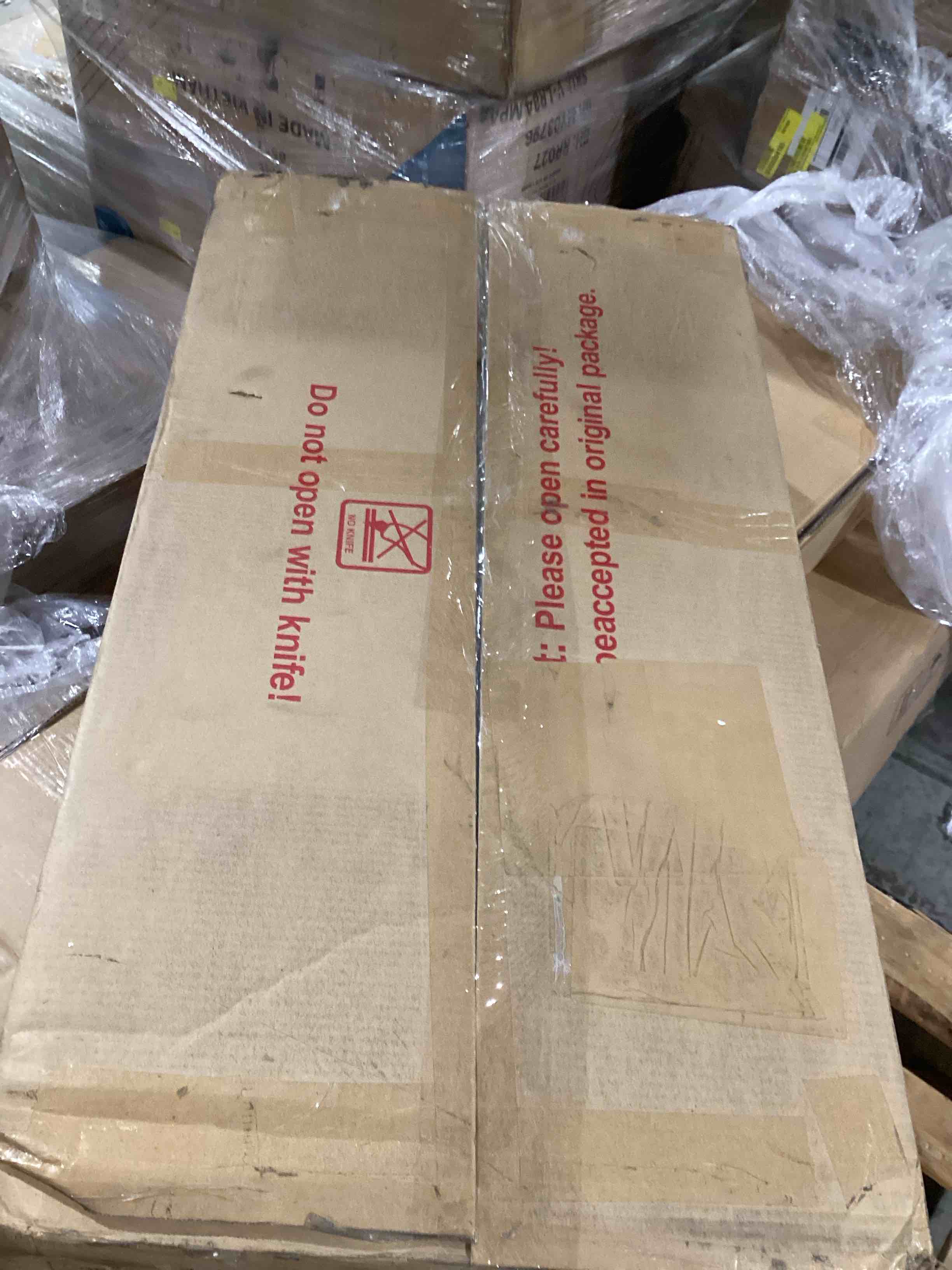 https://s3.amazonaws.com/lotting-images-prod/bidfta/ORG6501102_1721653761732.jpeg