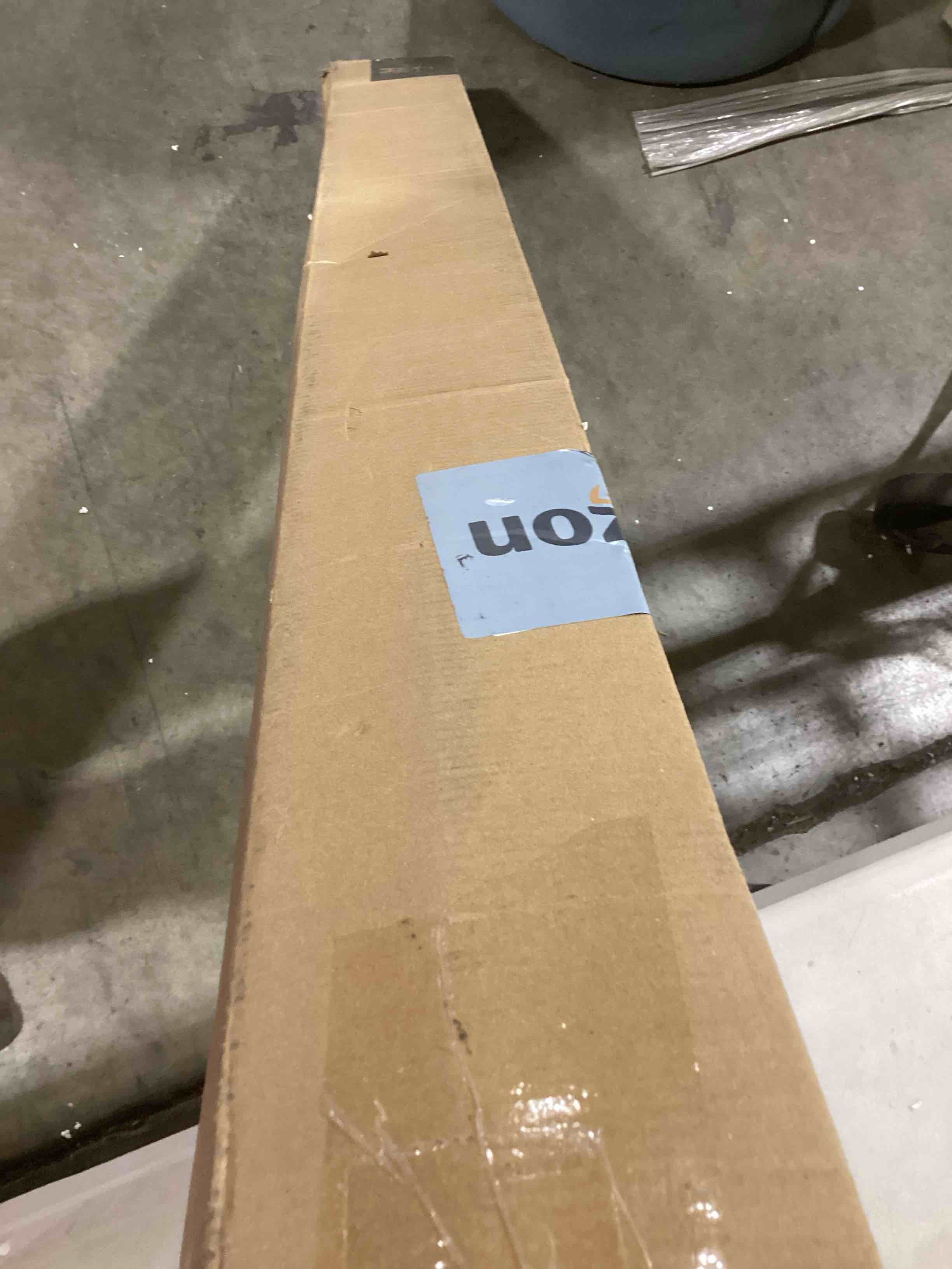 https://s3.amazonaws.com/lotting-images-prod/bidfta/ORG6504905_1719844600484.jpeg