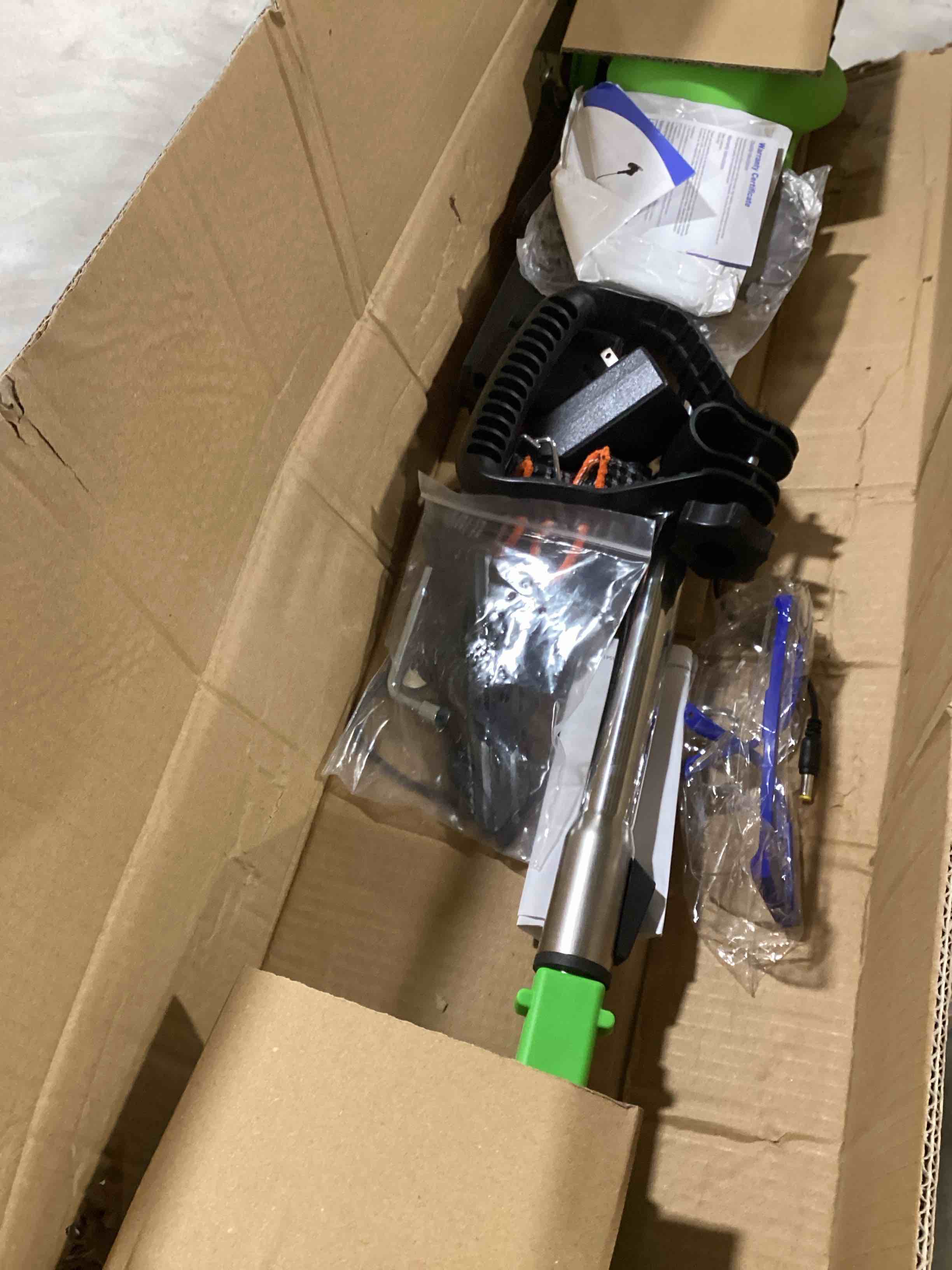 https://s3.amazonaws.com/lotting-images-prod/bidfta/ORG6505004_1719858322685.jpeg