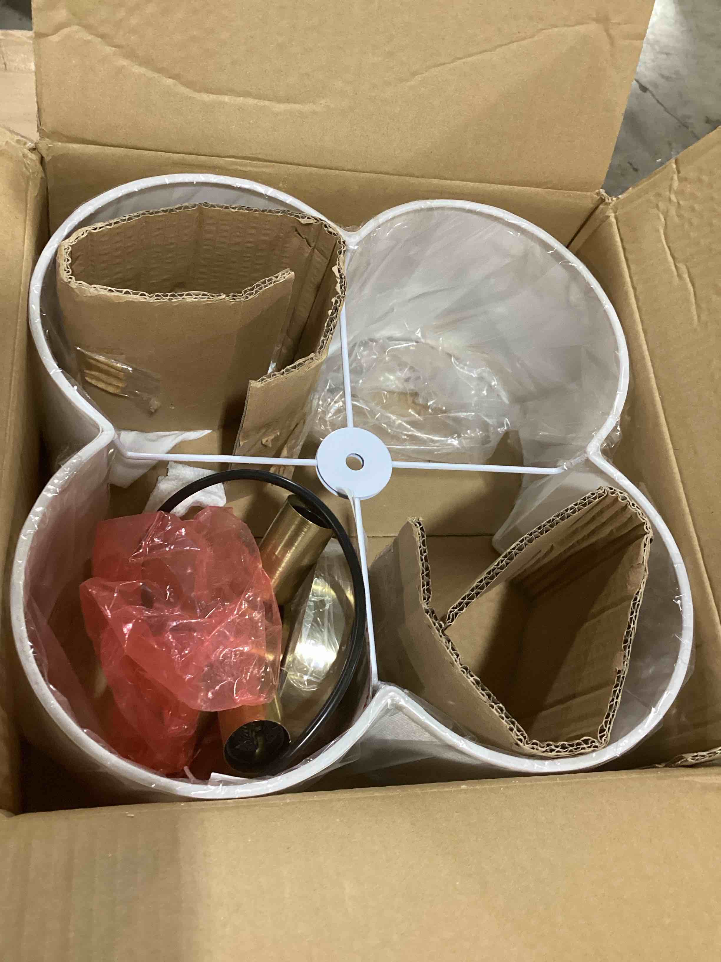 https://s3.amazonaws.com/lotting-images-prod/bidfta/ORG6505287_1720009904518.jpeg