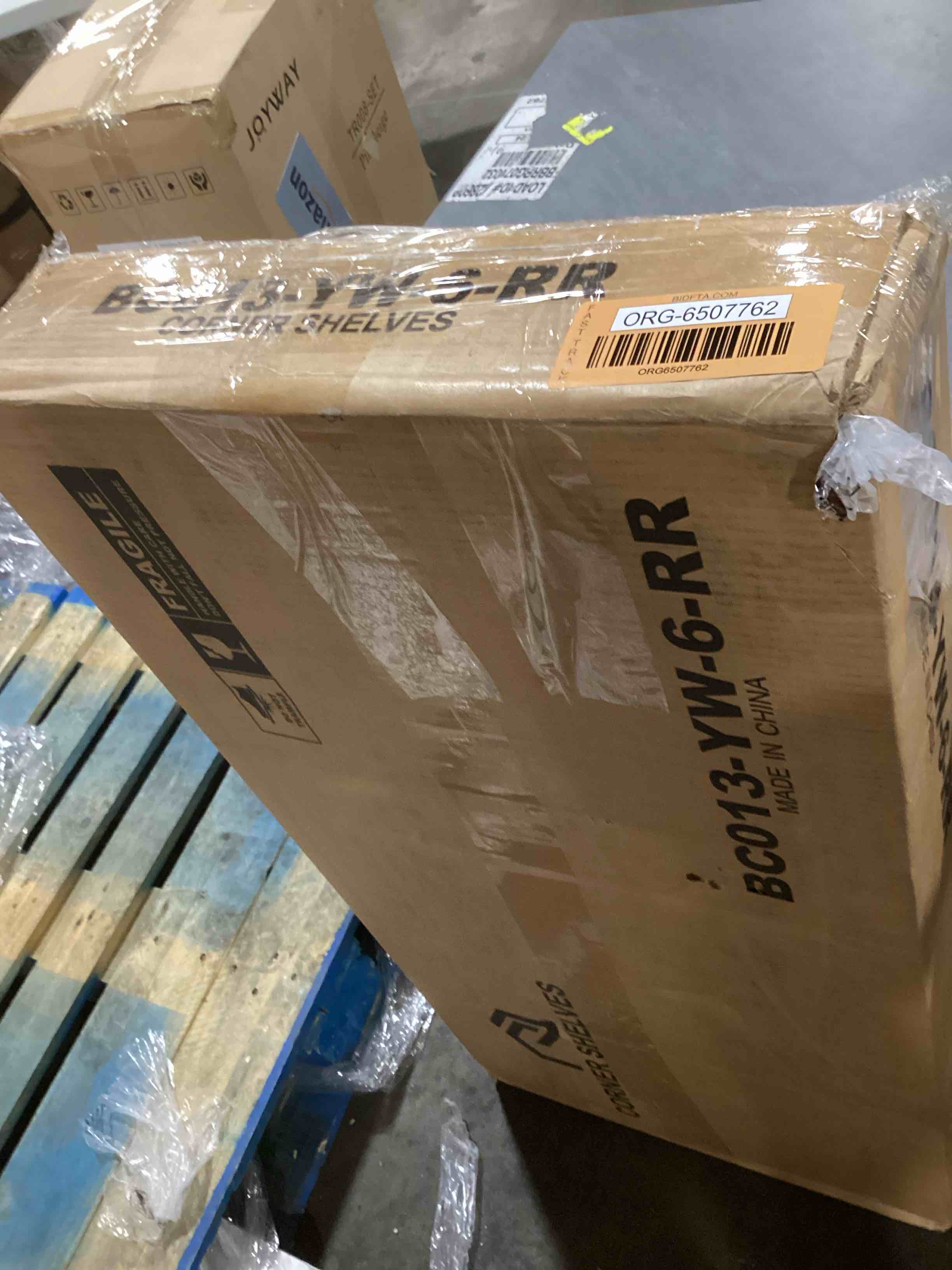 https://s3.amazonaws.com/lotting-images-prod/bidfta/ORG6507762_1718211296082.jpeg
