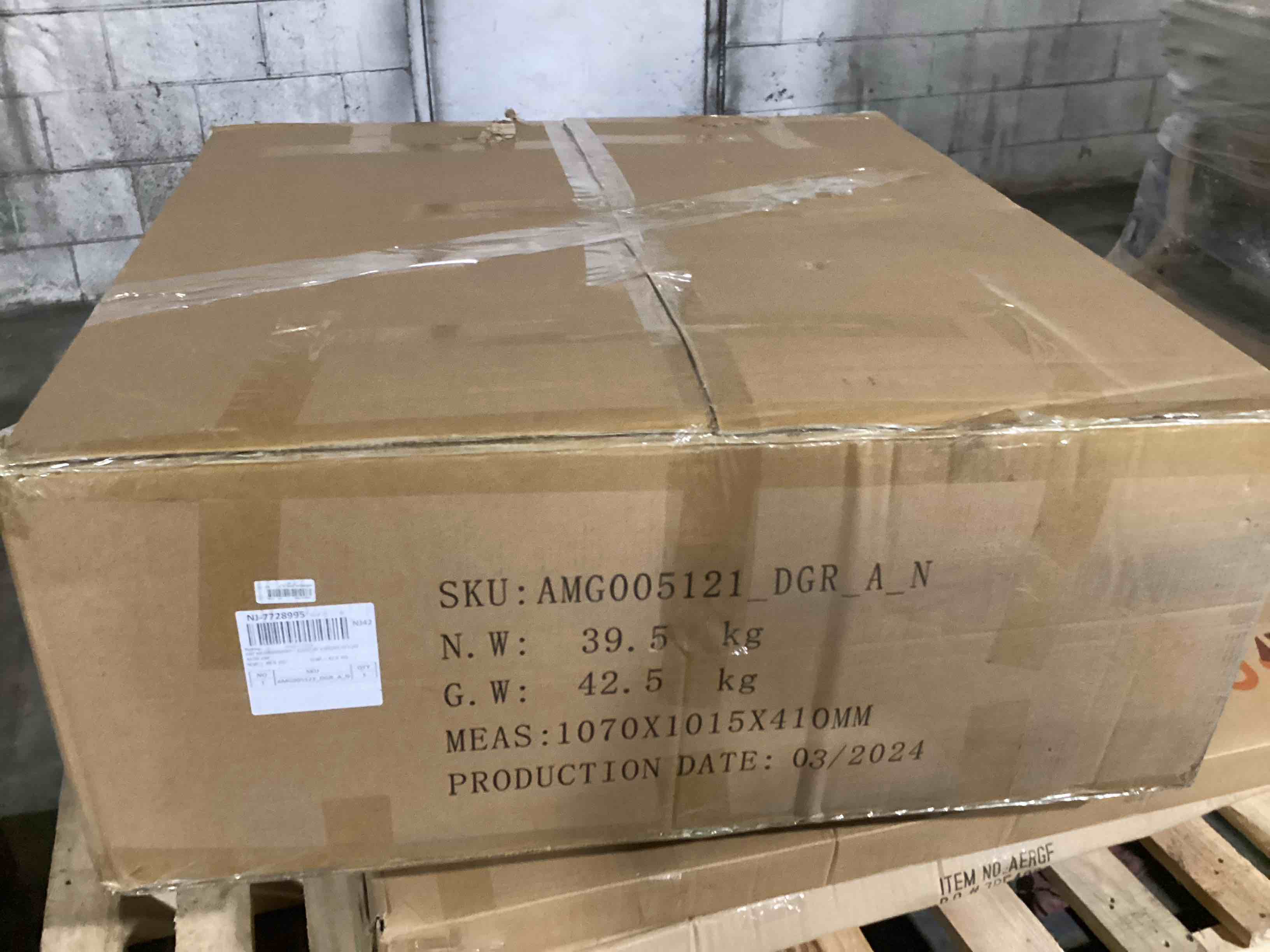 https://s3.amazonaws.com/lotting-images-prod/bidfta/ORG6508793_1719232099788.jpeg