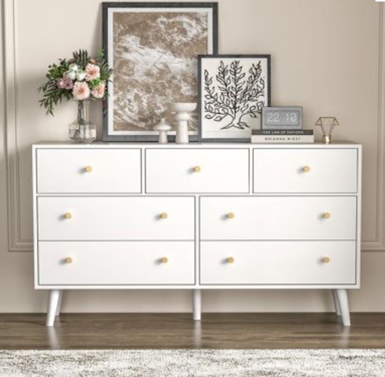 Kavari 7 - Drawer Dresser