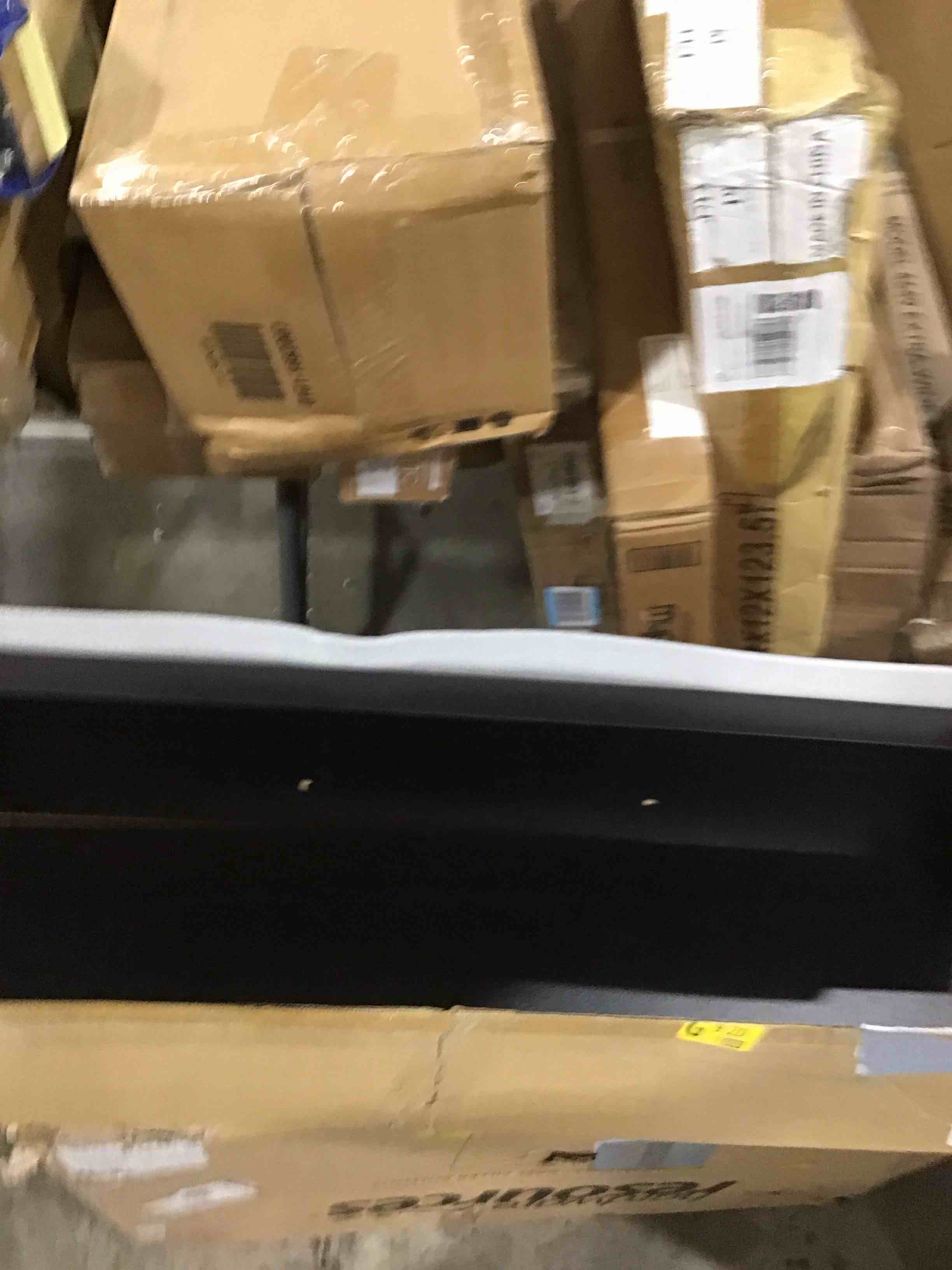 https://s3.amazonaws.com/lotting-images-prod/bidfta/ORG6510569_1718454809675.jpeg