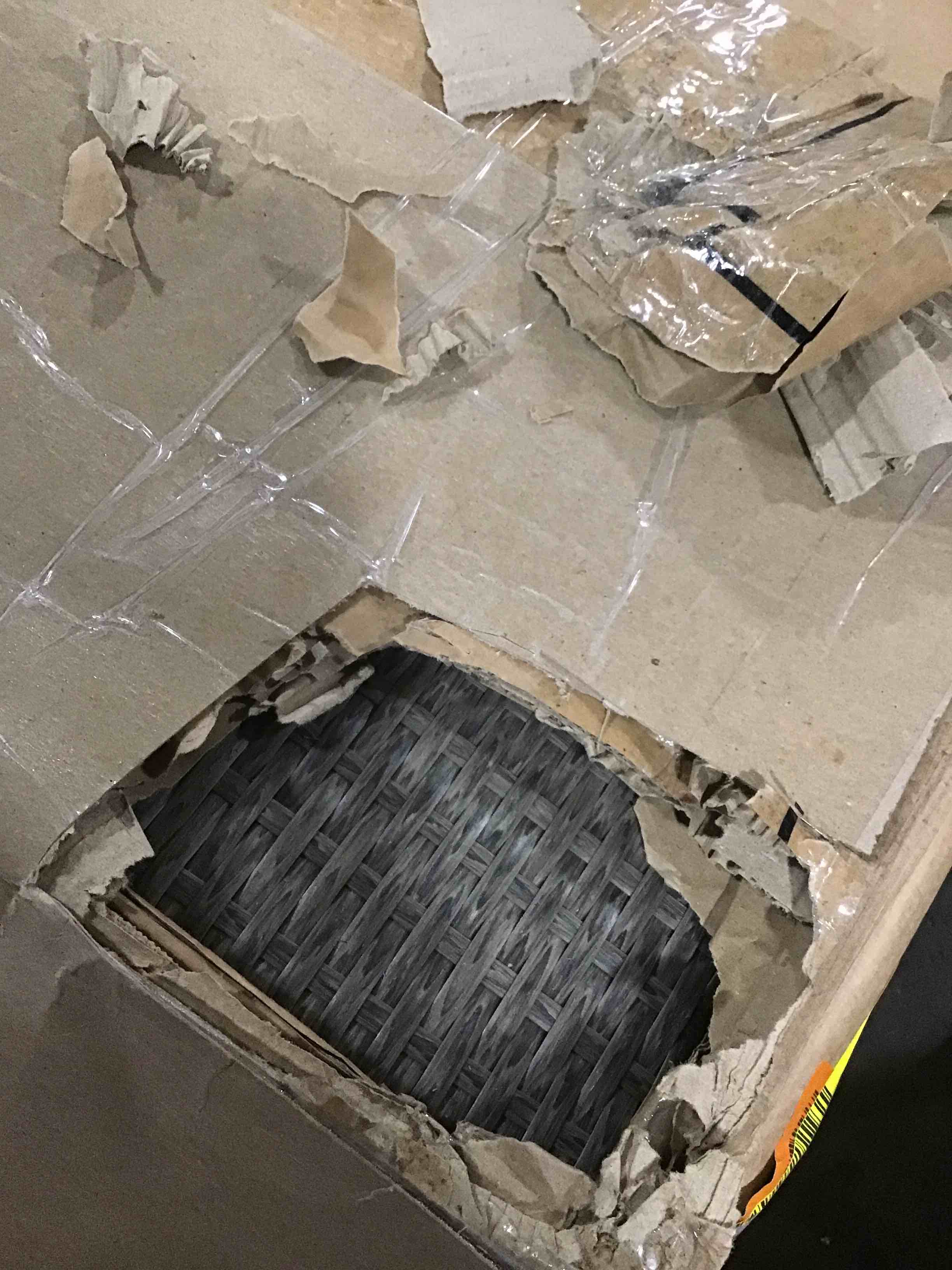 https://s3.amazonaws.com/lotting-images-prod/bidfta/ORG6511057_1719415876671.jpeg