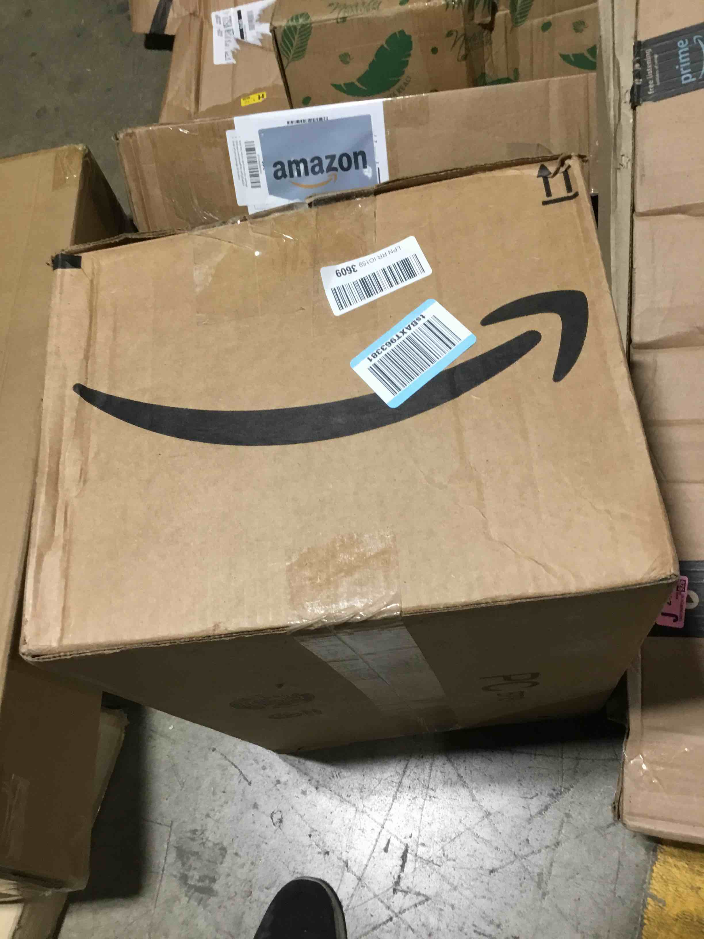 https://s3.amazonaws.com/lotting-images-prod/bidfta/ORG6512548_1721420345024.jpeg