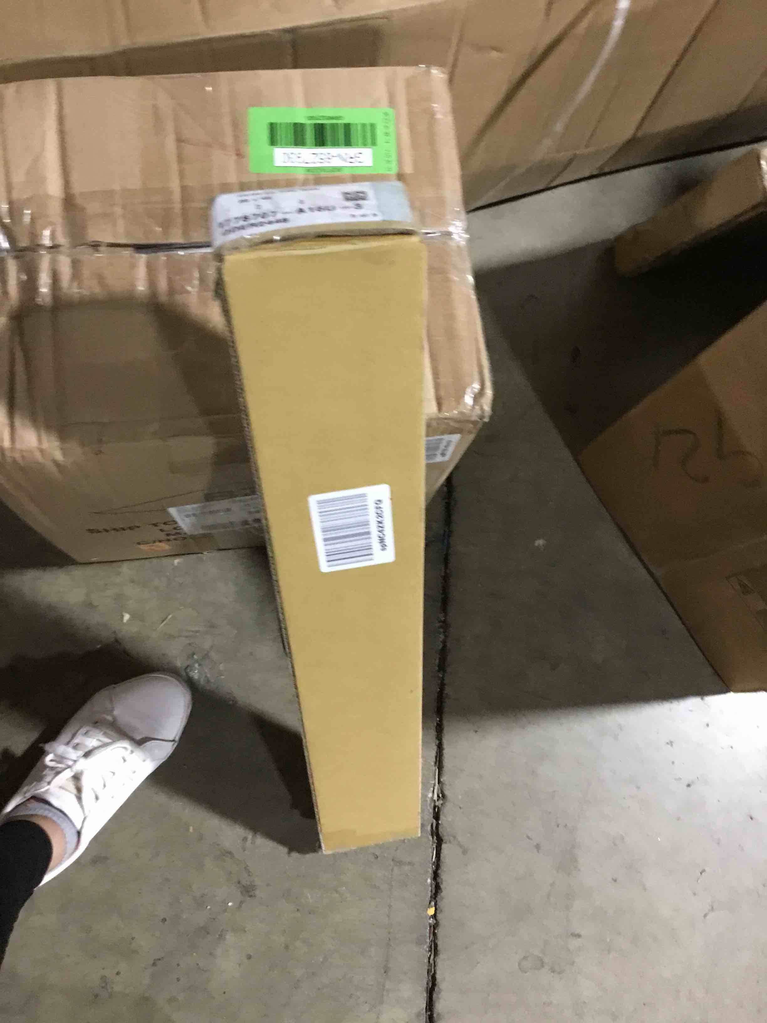 https://s3.amazonaws.com/lotting-images-prod/bidfta/ORG6512822_1722343969234.jpeg