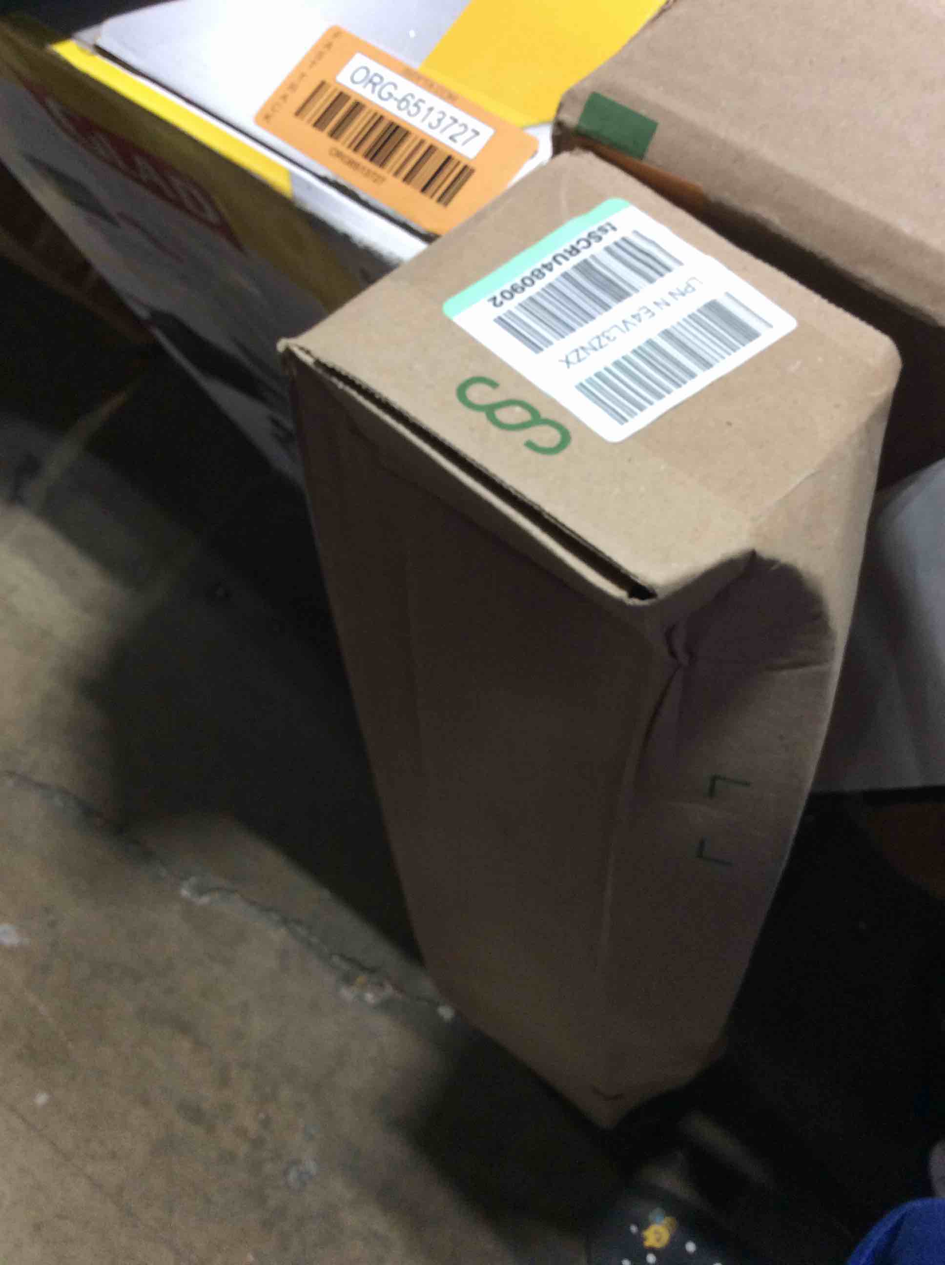 https://s3.amazonaws.com/lotting-images-prod/bidfta/ORG6513752_1723756819072.jpeg