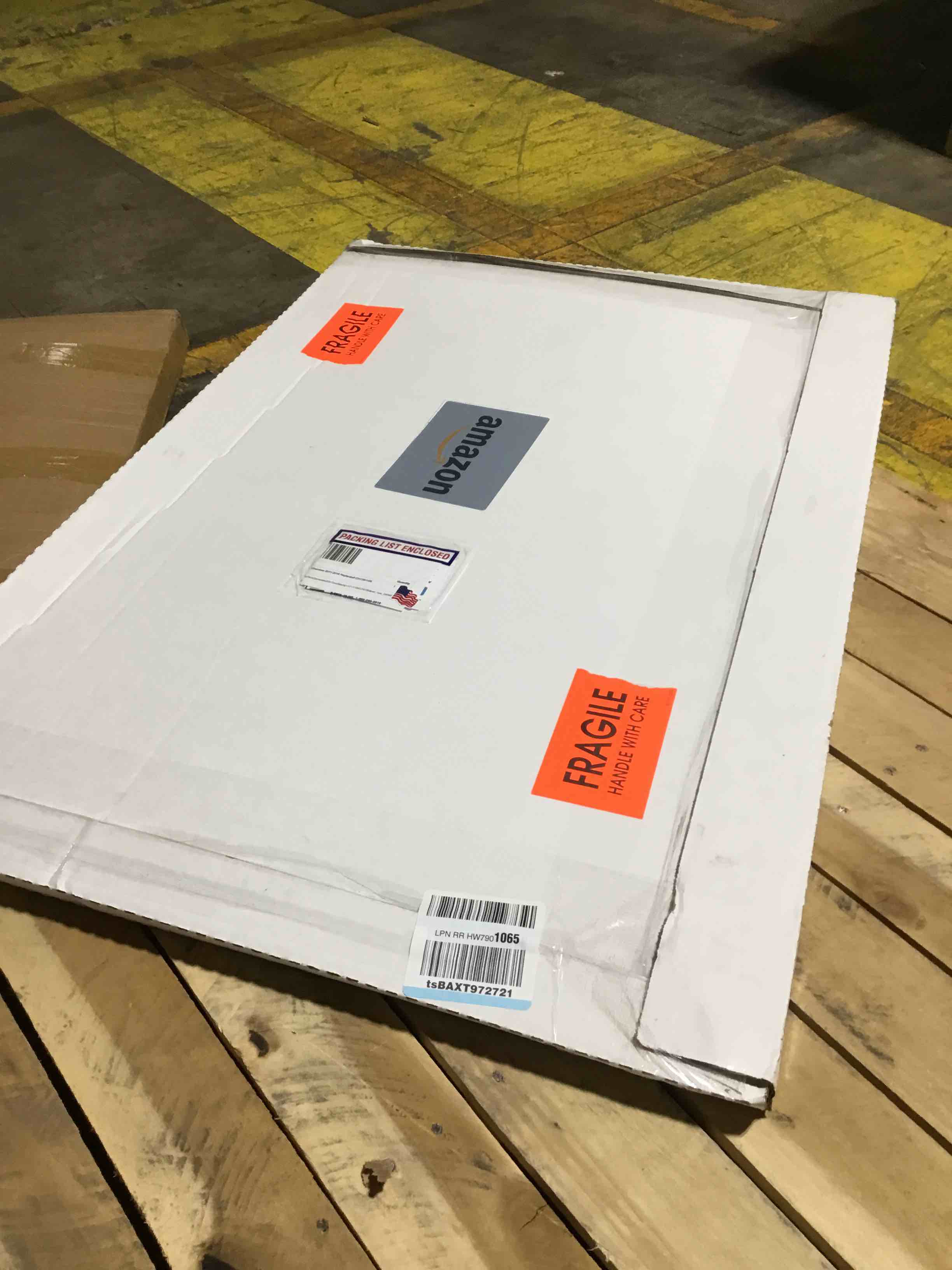 https://s3.amazonaws.com/lotting-images-prod/bidfta/ORG6513957_1724355517324.jpeg