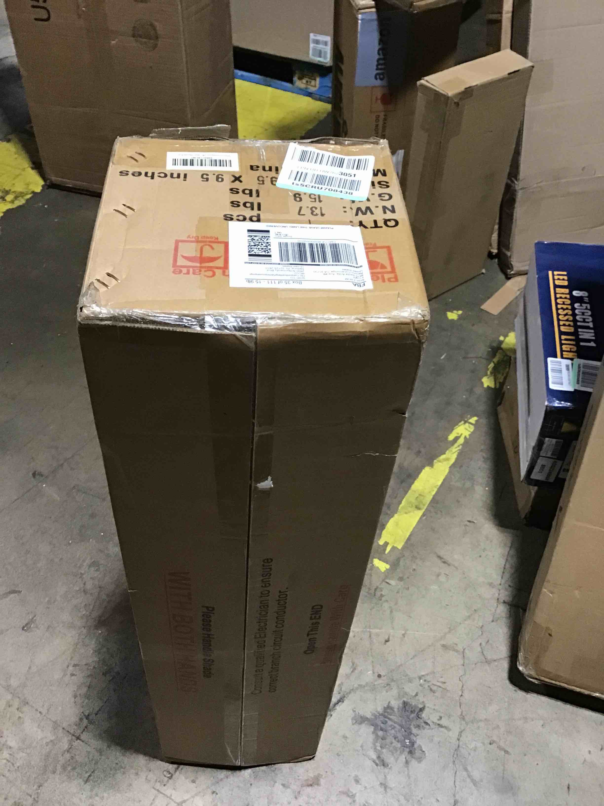 https://s3.amazonaws.com/lotting-images-prod/bidfta/ORG6516065_1720557837011.jpeg