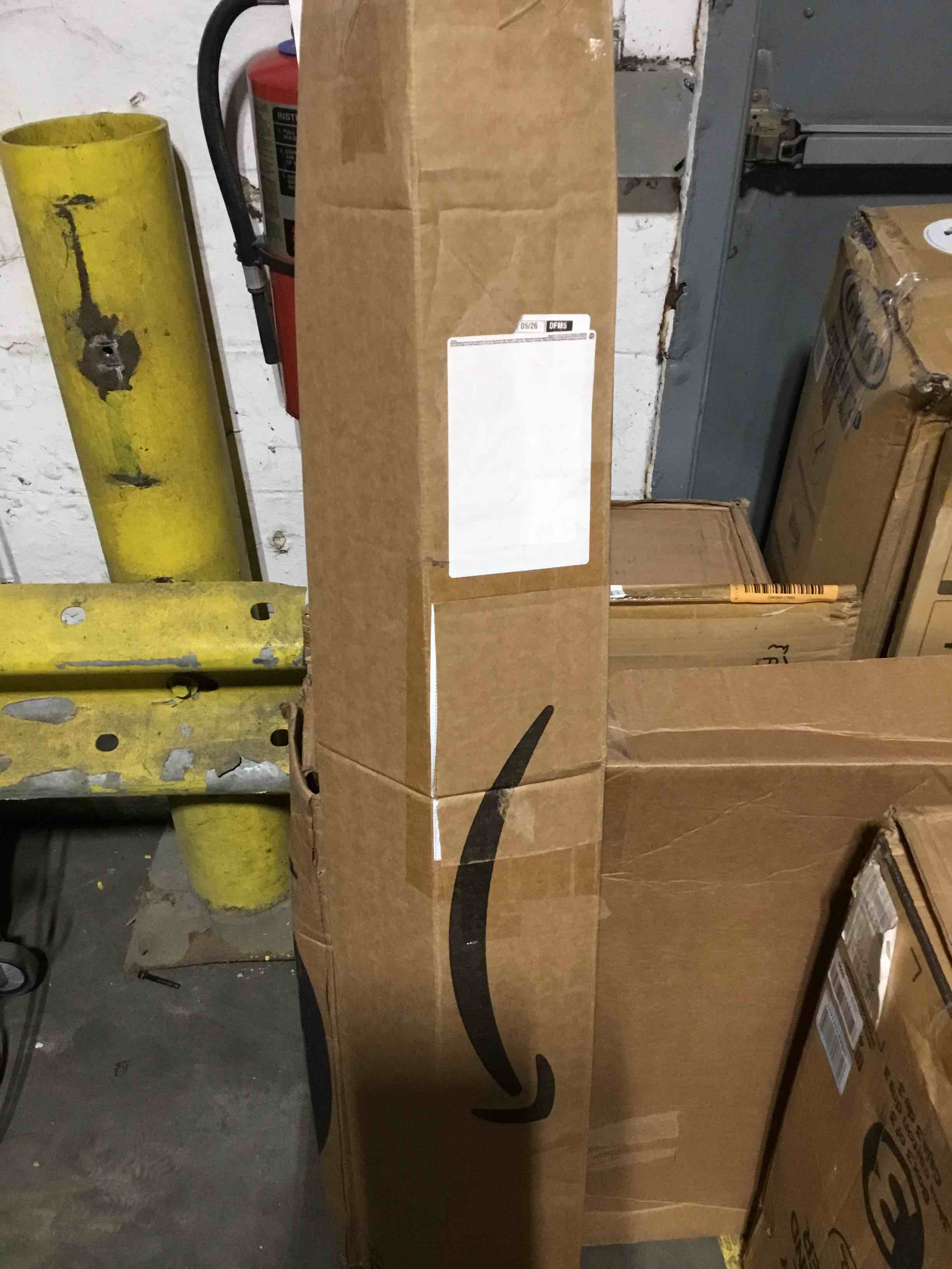 https://s3.amazonaws.com/lotting-images-prod/bidfta/ORG6517861_1724425565773.jpeg