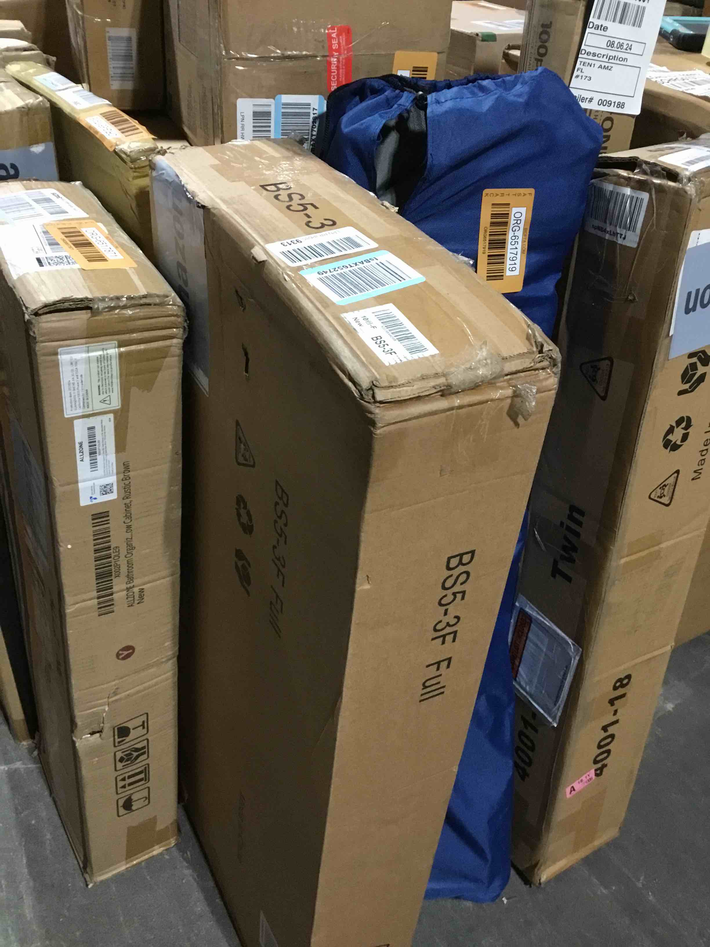 https://s3.amazonaws.com/lotting-images-prod/bidfta/ORG6517872_1724434688162.jpeg